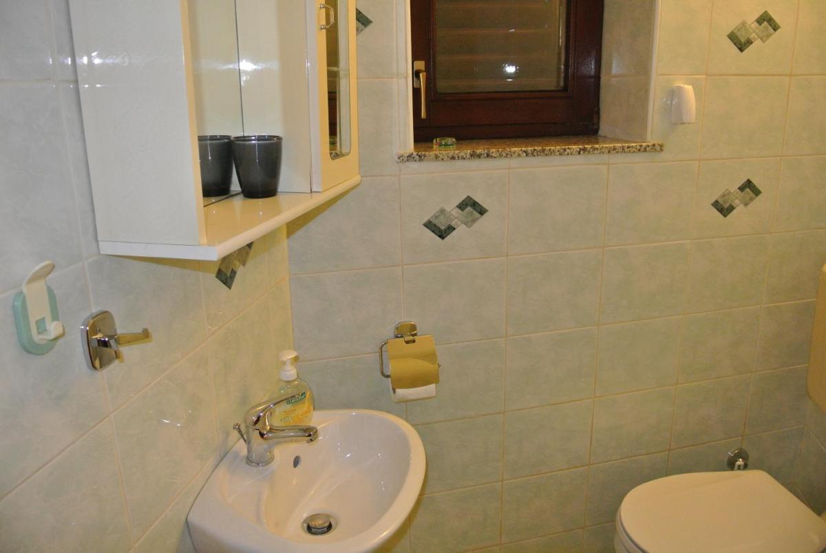 Photo 51