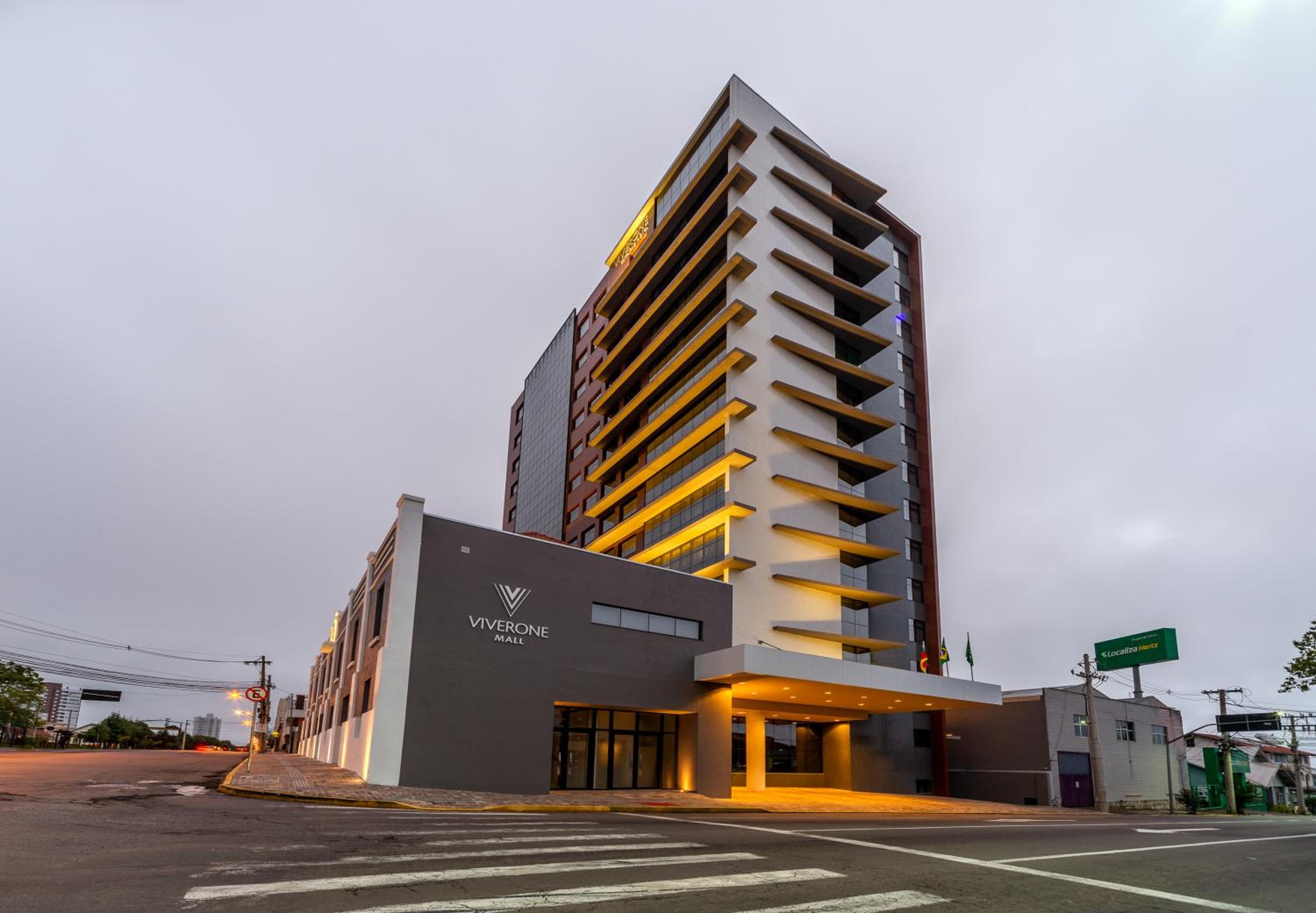 Hotel Laghetto Estação - Image 1