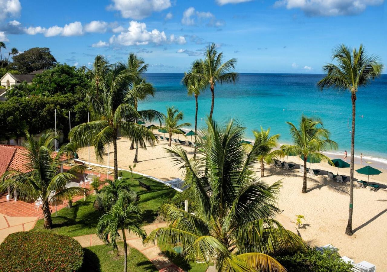 Royal Glitter Bay Villas