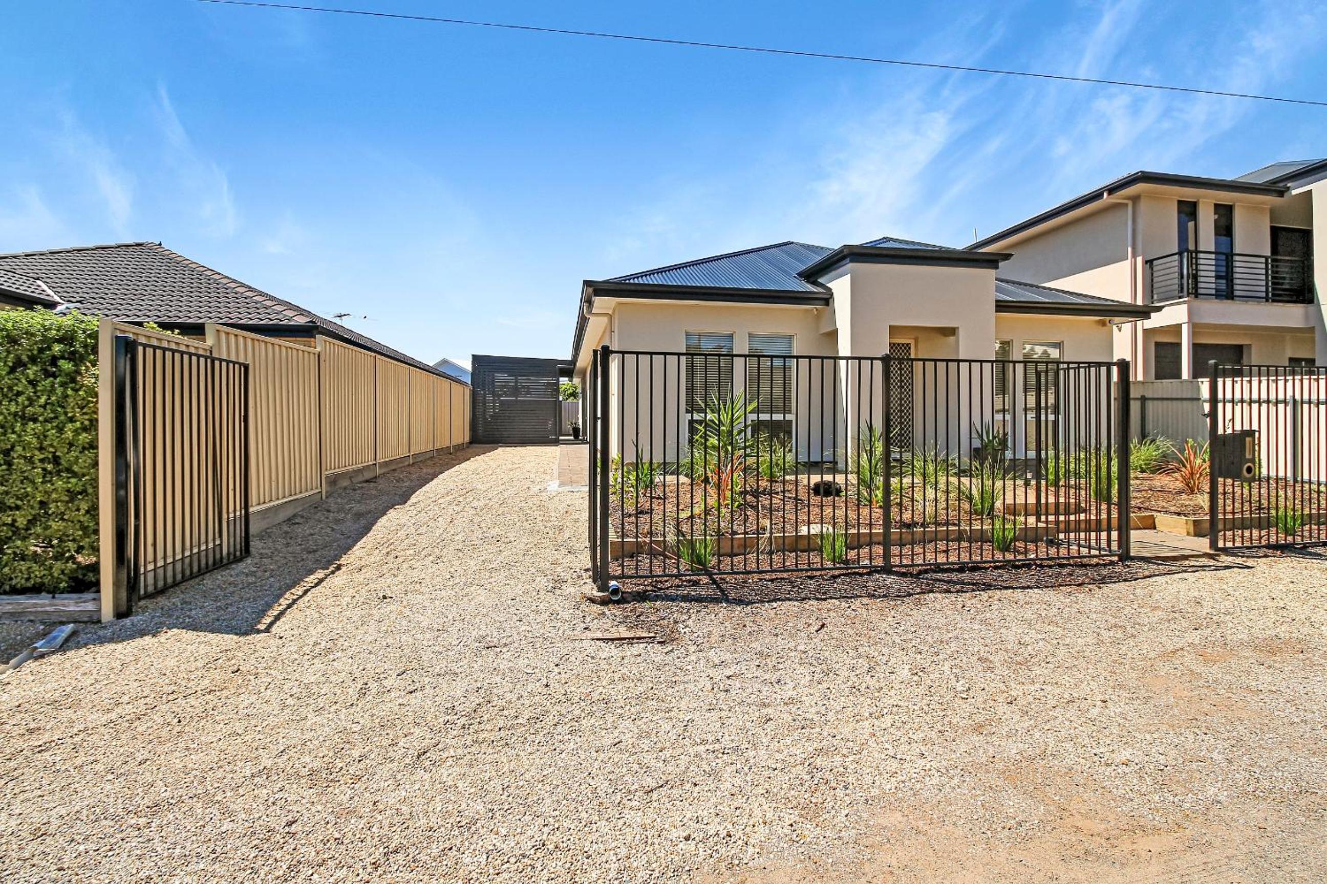 Aldinga Beach Experience - C21 SouthCoast Holidays