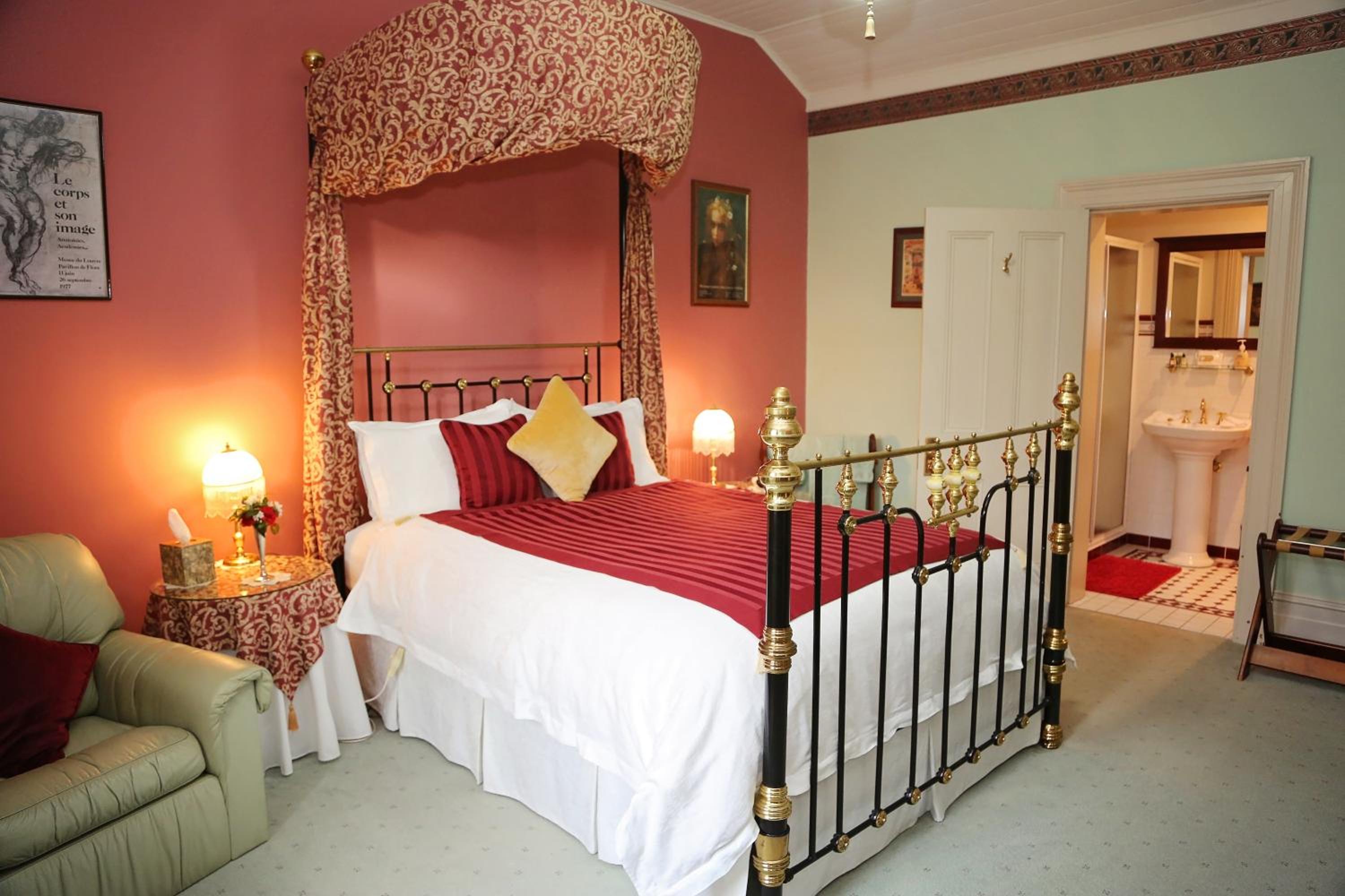 Forgandenny House B&B