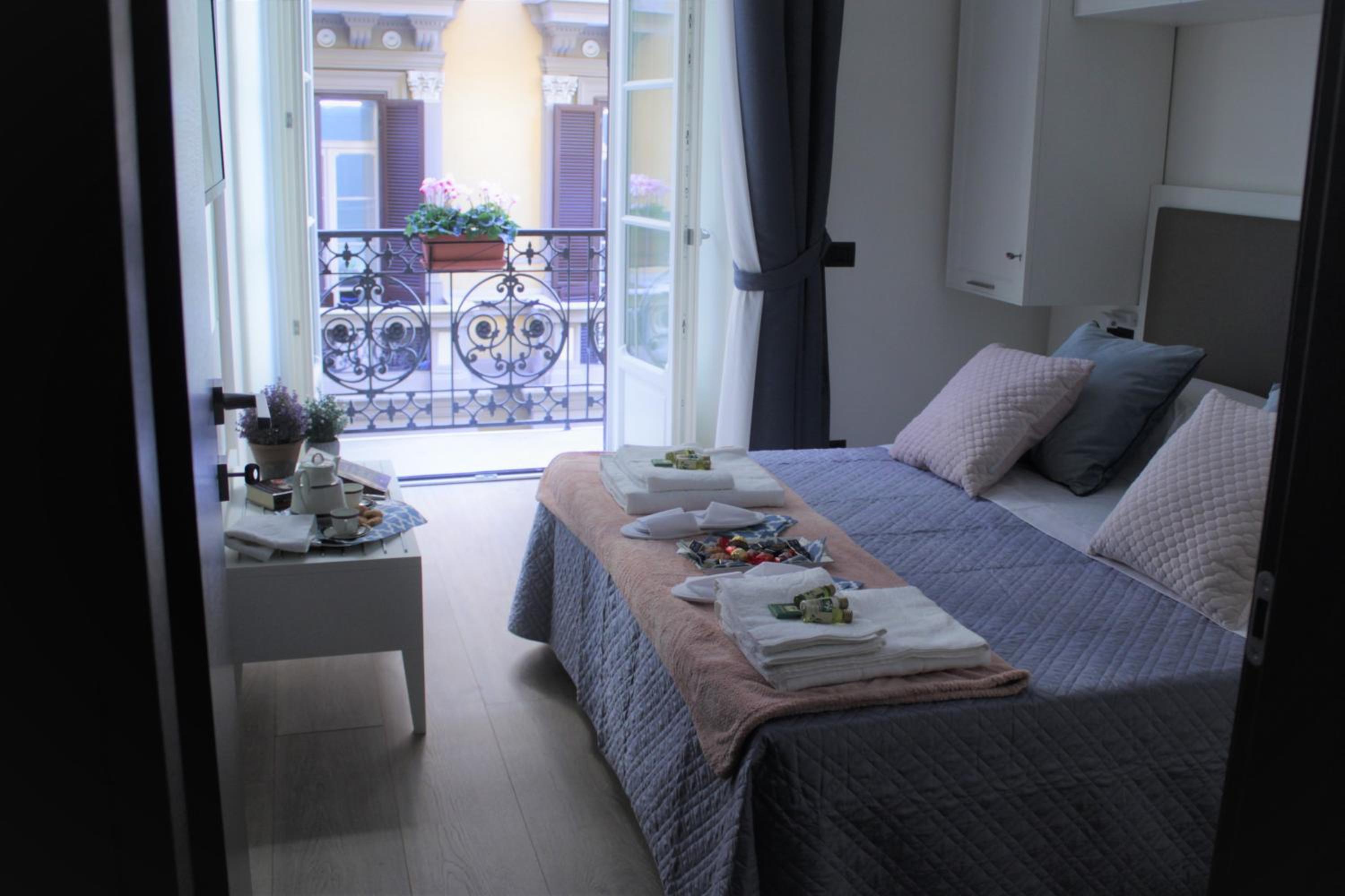 Napoli Mariana Luxury