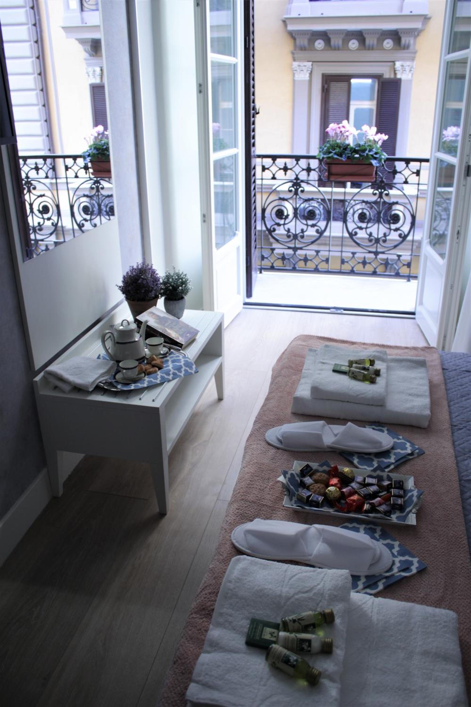 Napoli Mariana Luxury