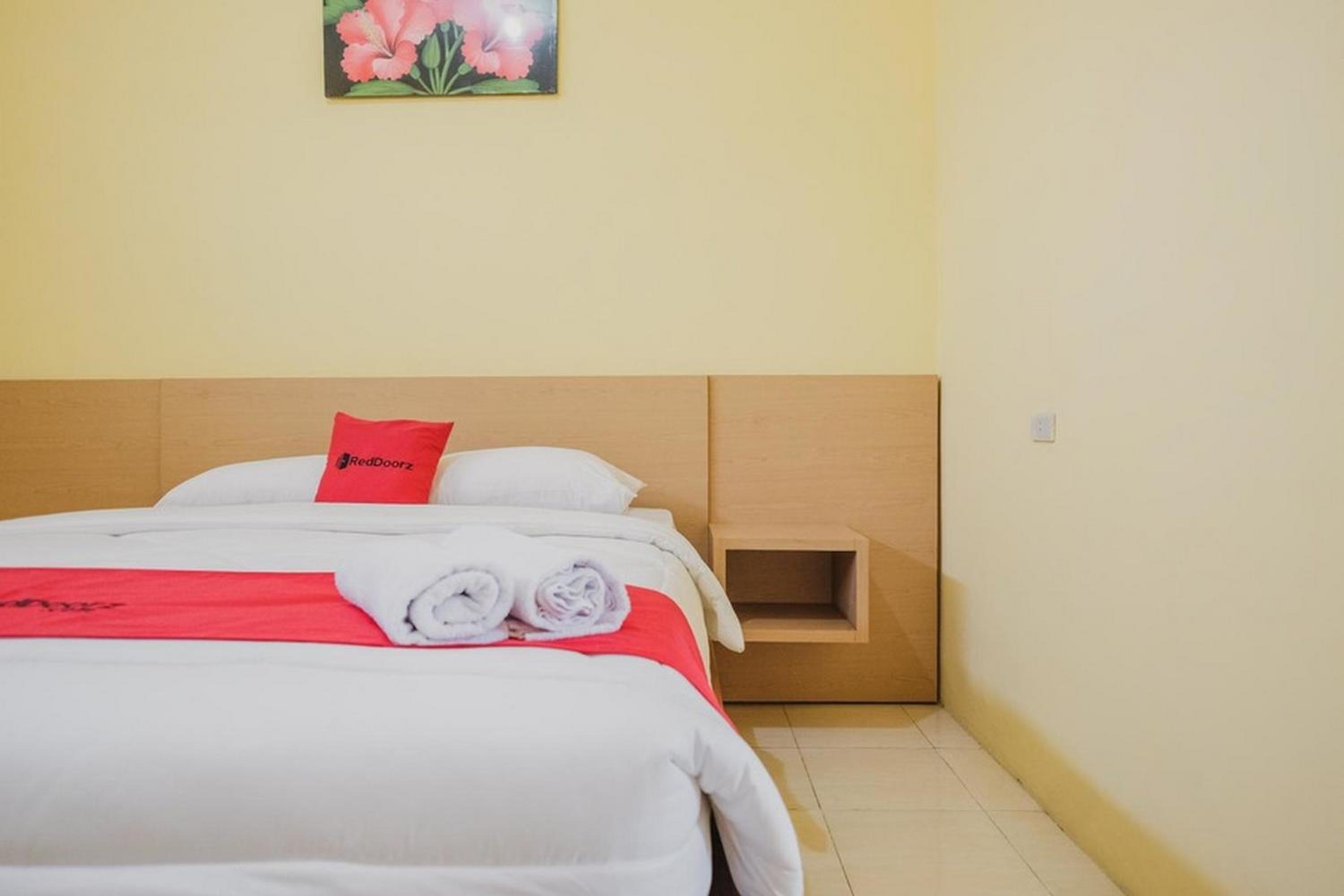 RedDoorz near RS Imanuel Lampung view 5