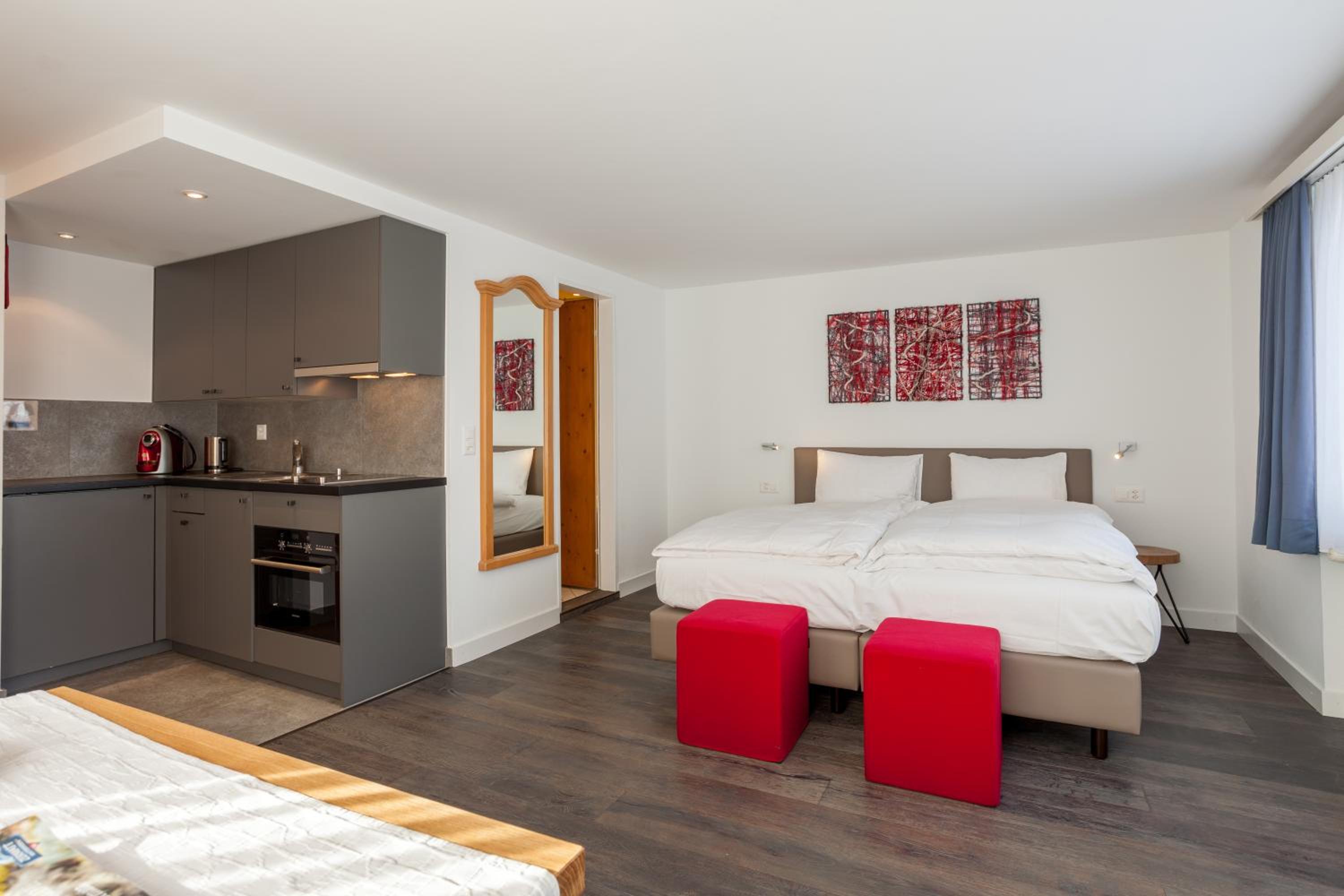 Chalet Annelis Apartments view 5