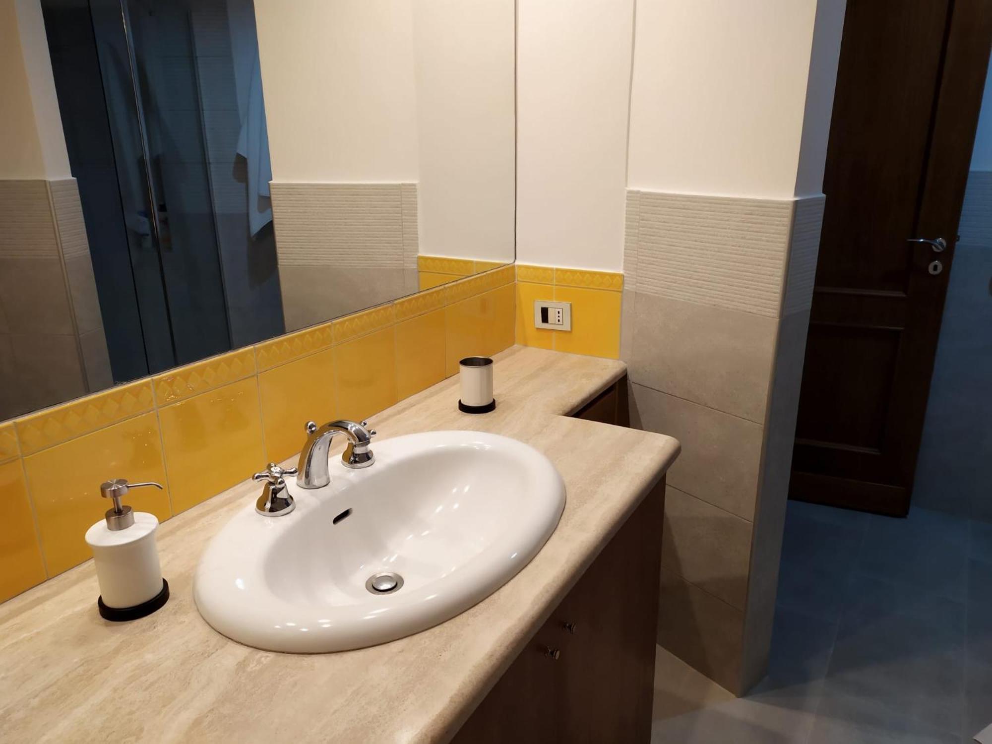 NAPOLIXSUITE