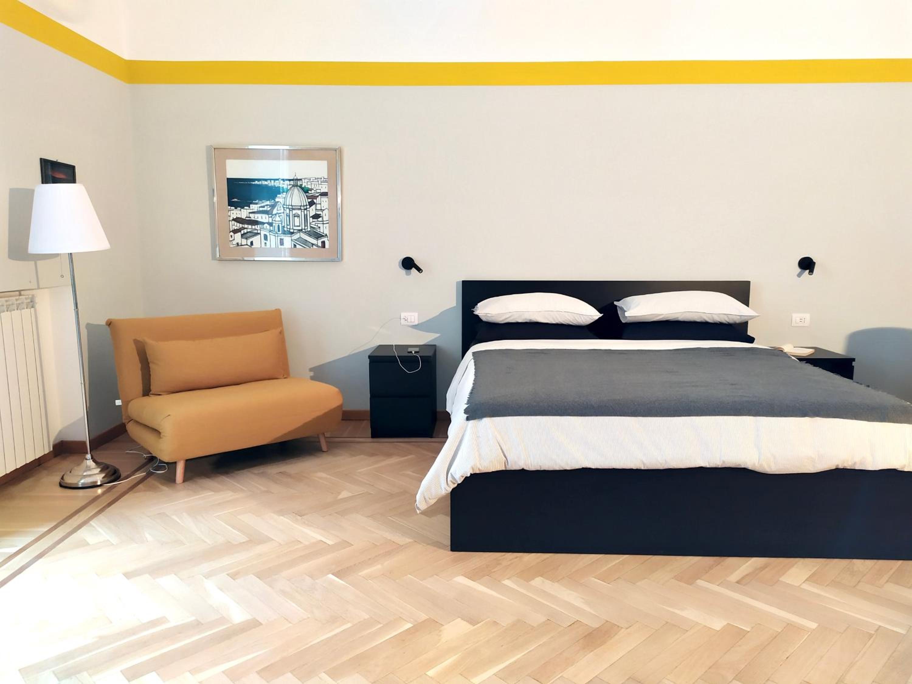 NAPOLIXSUITE