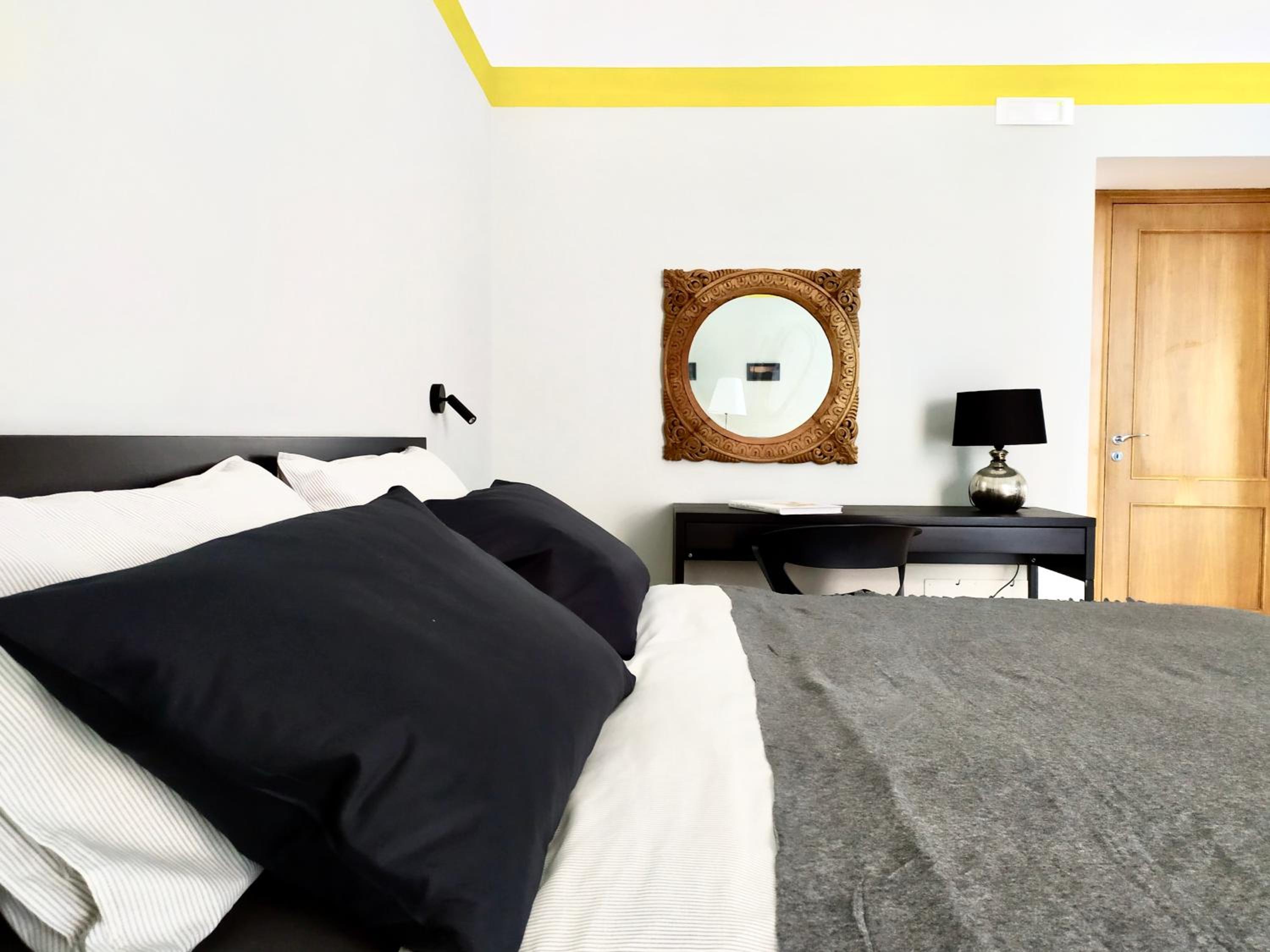 NAPOLIXSUITE
