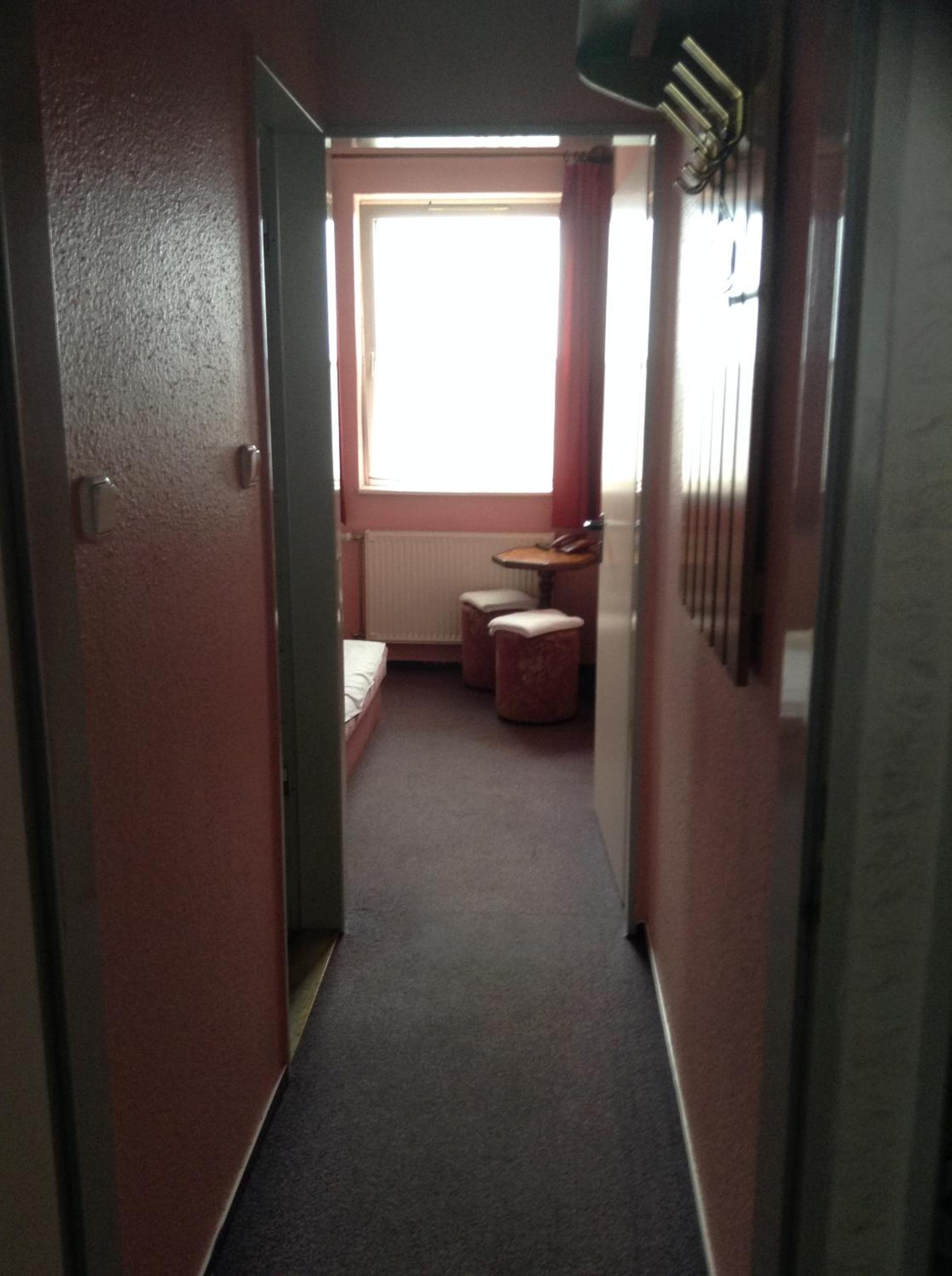 Photo 35