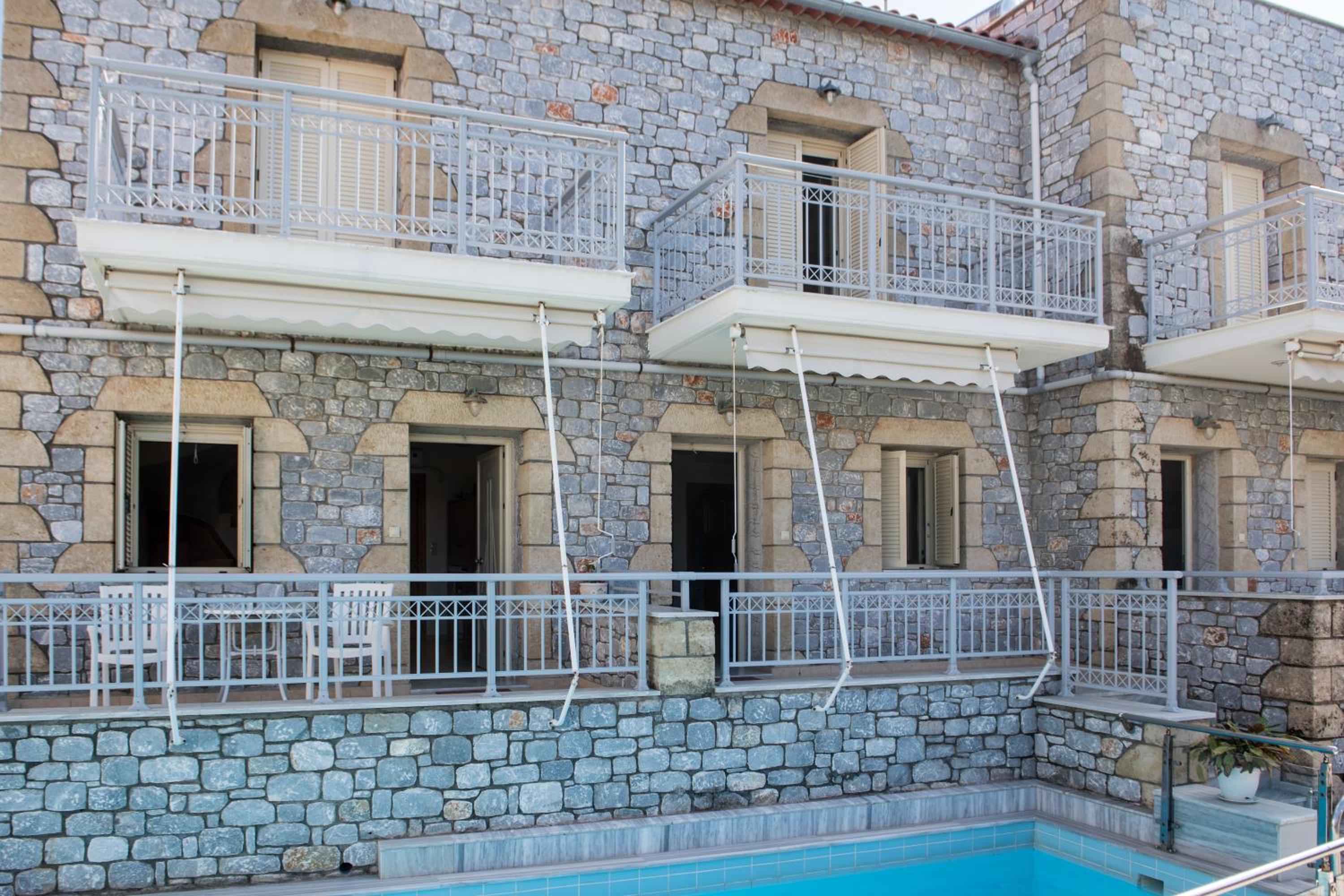 Manoleas Villas - Apartment 4 view 5