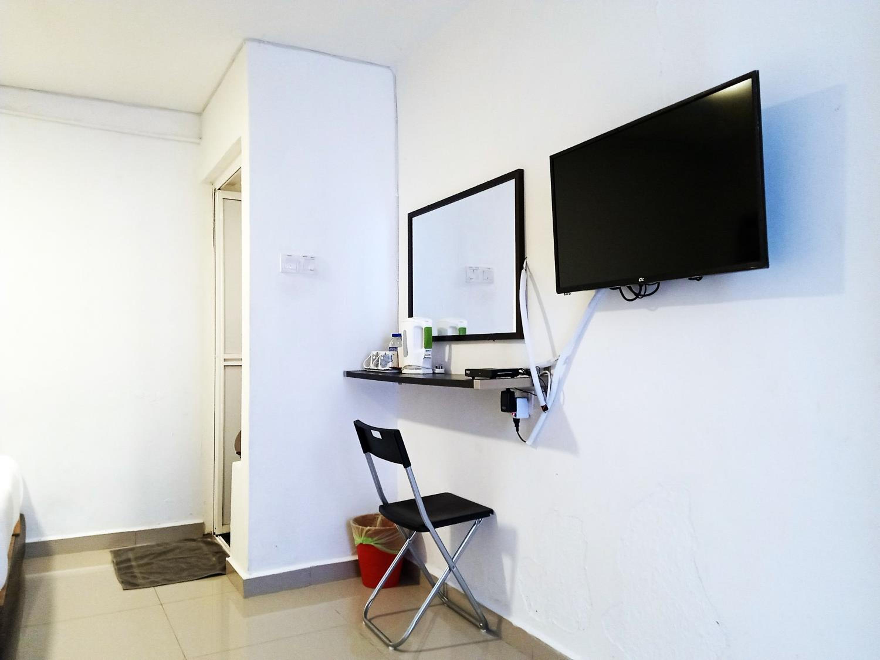 Photo 9