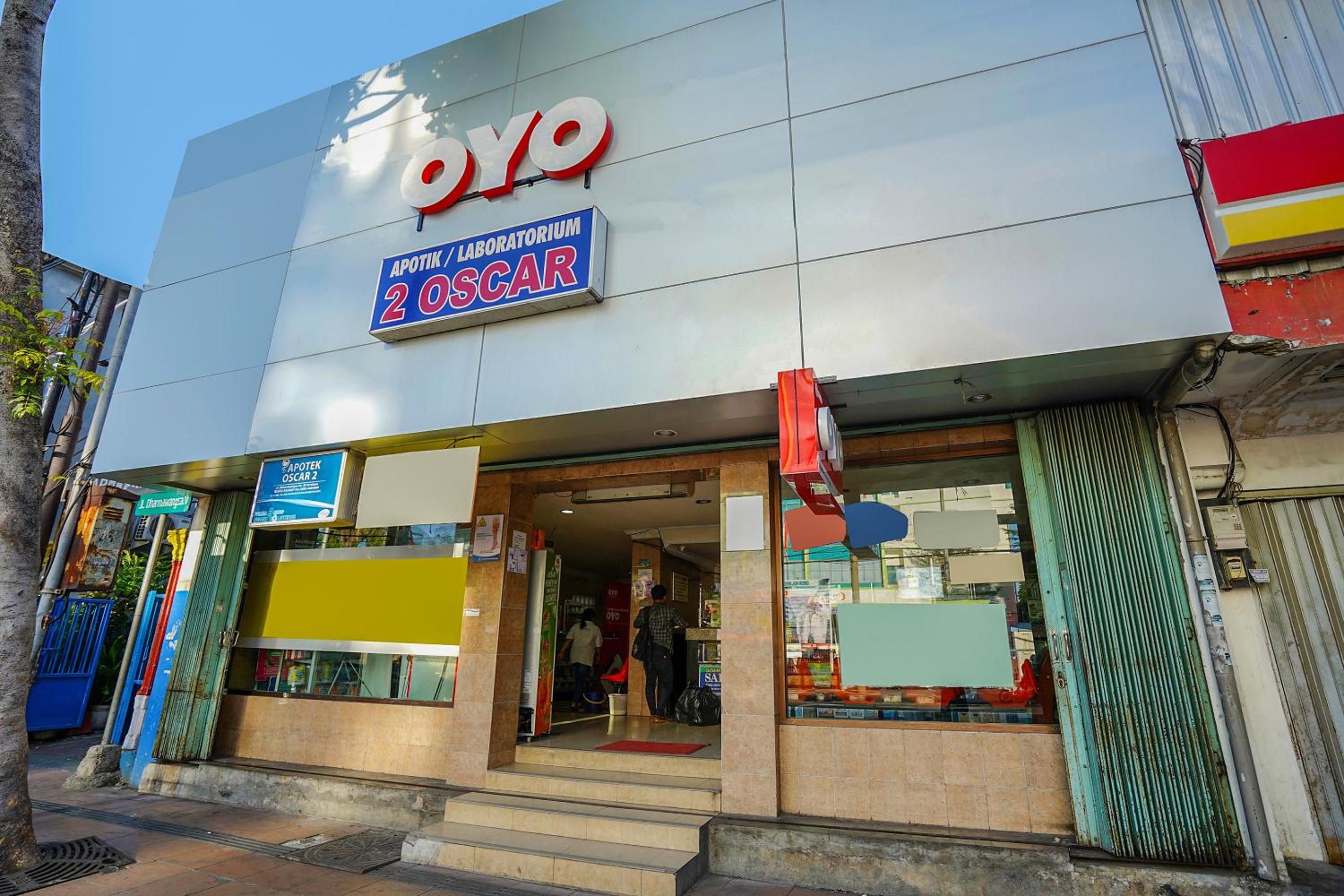 Super OYO Capital O 1086 '2oscar