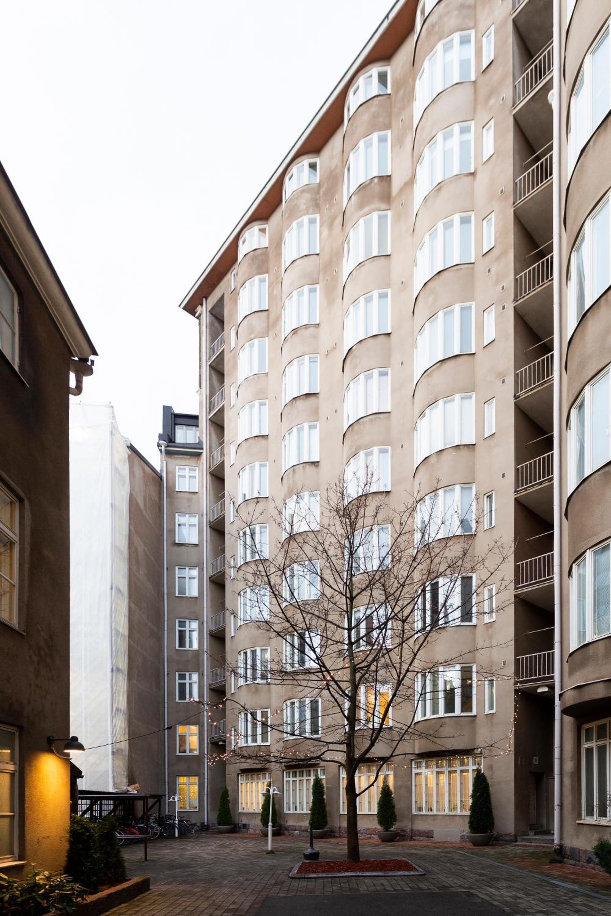 2ndhomes Kamppi Apartments 6 view 2