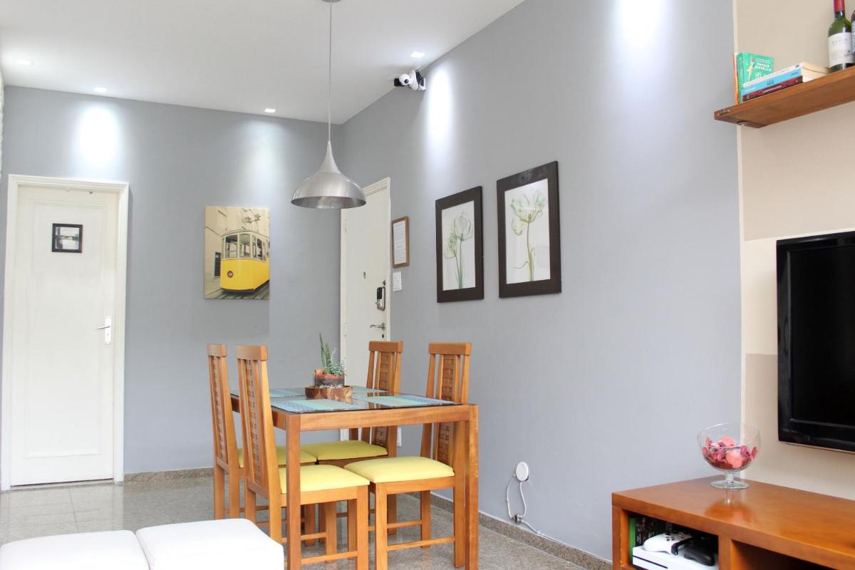 Pineapples VP601 - Apartamento em Ipanema na esquina de Farme de Amoedo