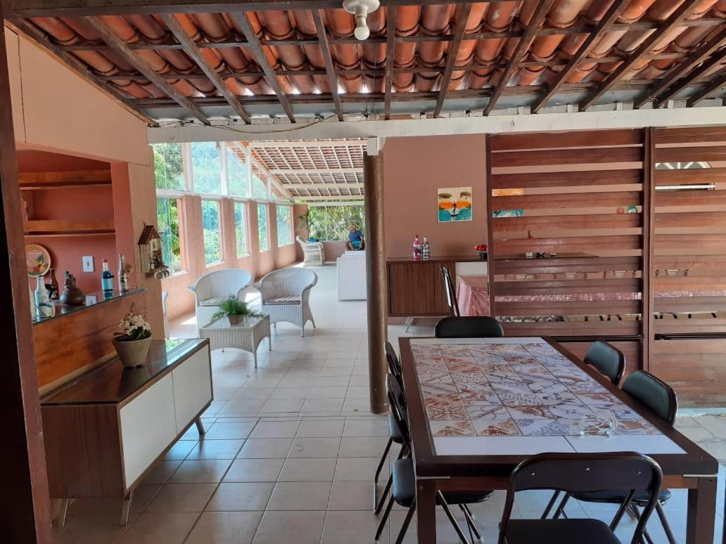CASA DA MONTANHA na Chácara Paraíso