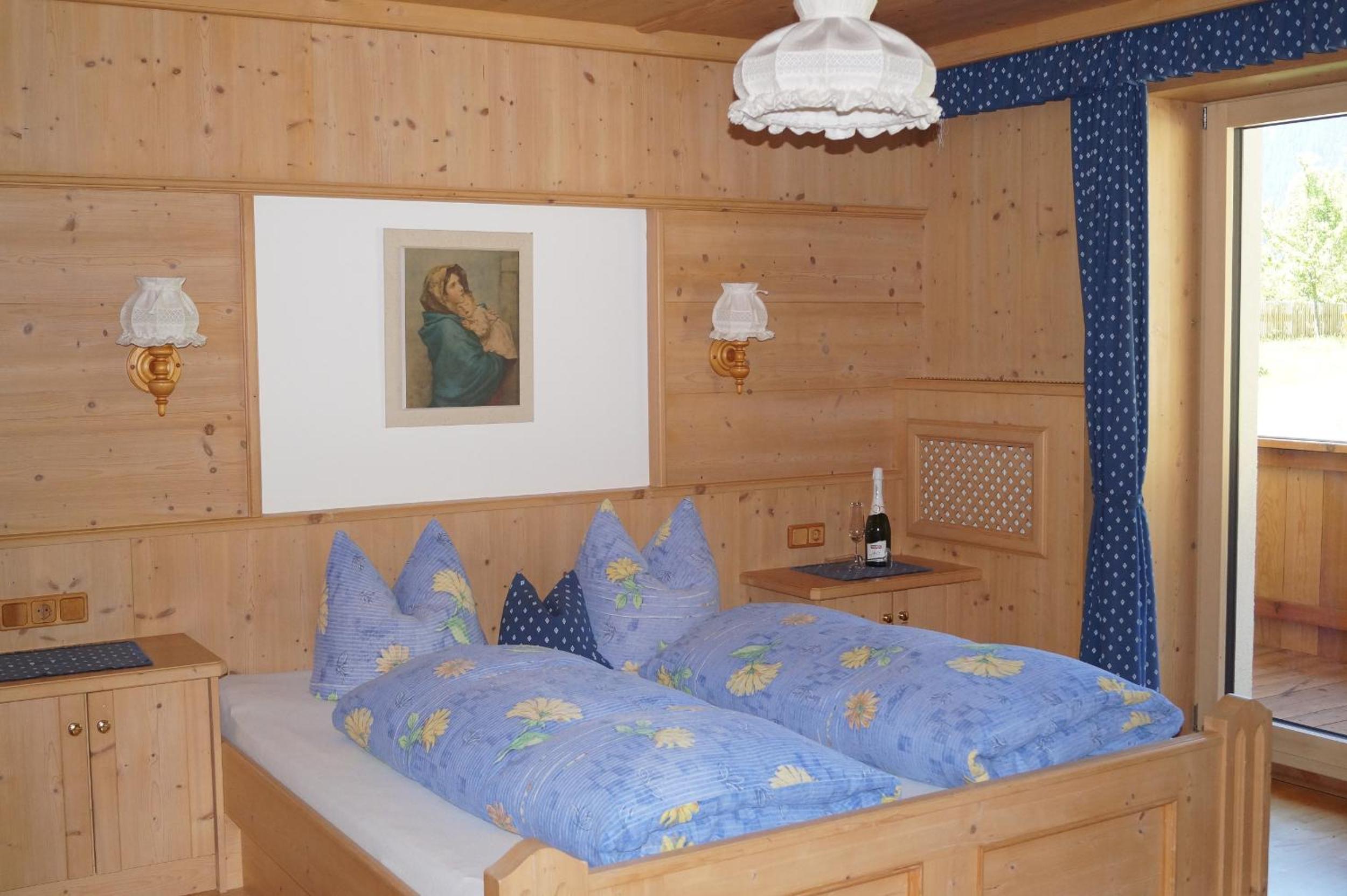 Ferienwohnung - Schmirnerhof