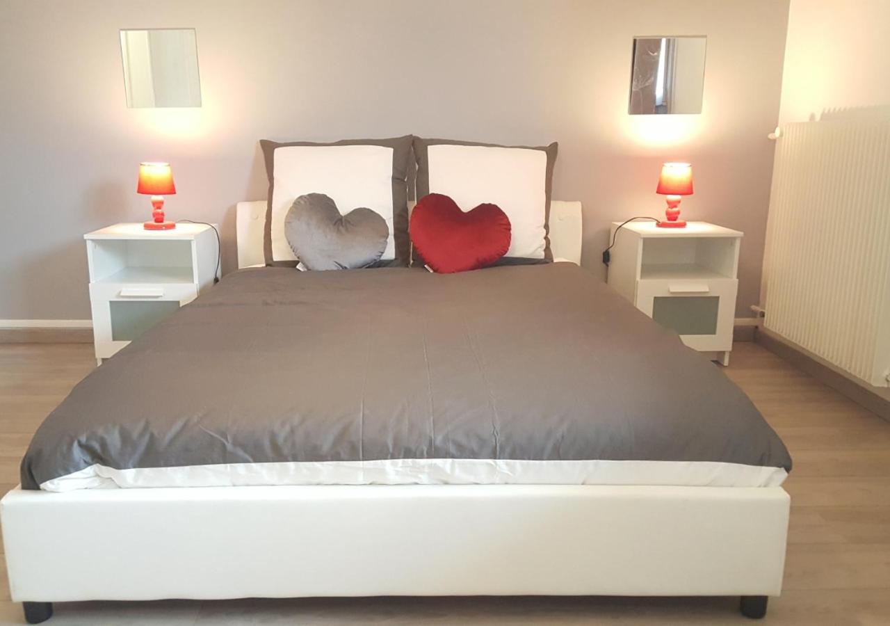 SWEETHOME DIJON - Drapeau view 5