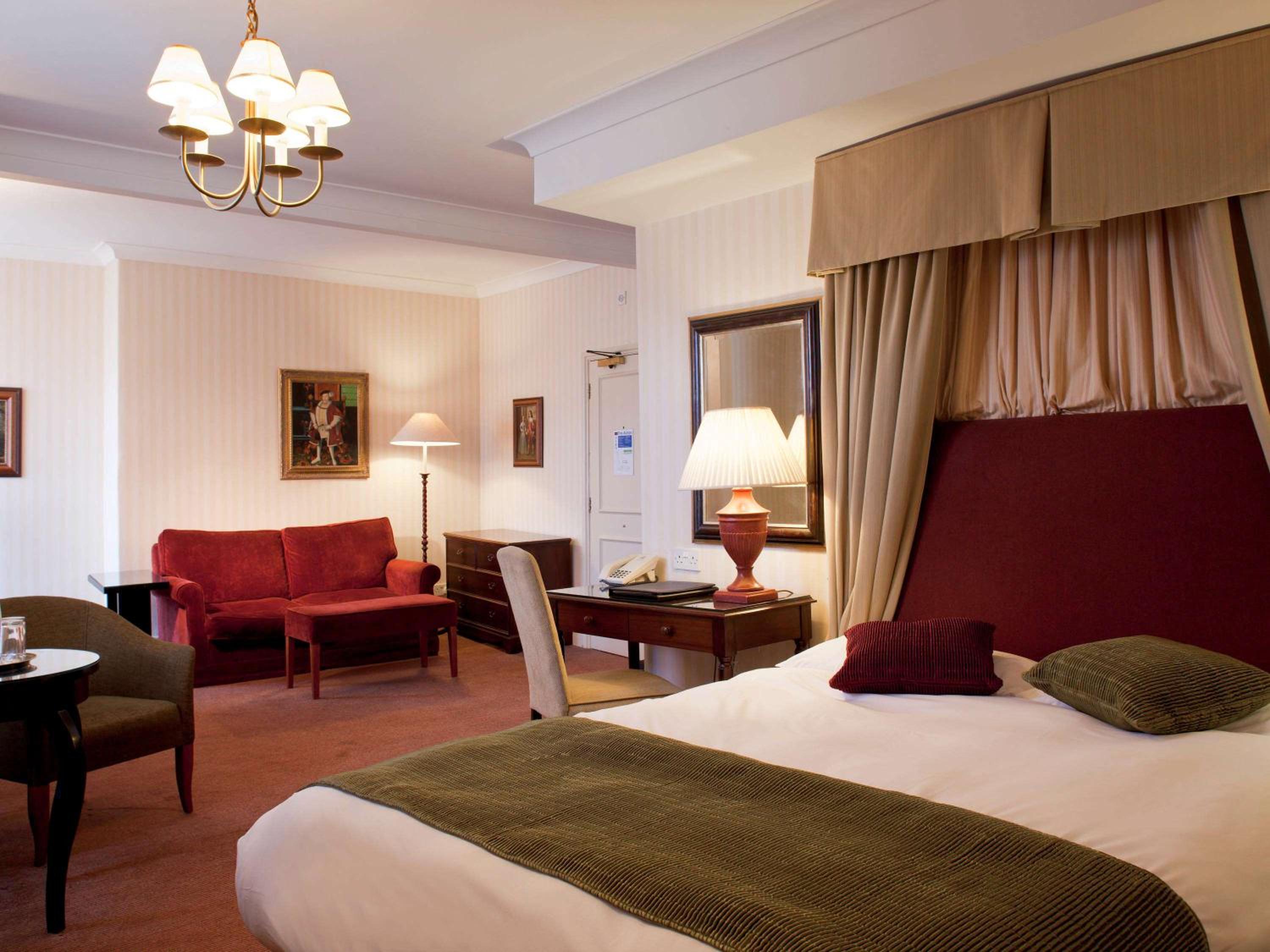Banbury Vacations - Whately Hall Hotel - Property Image 8