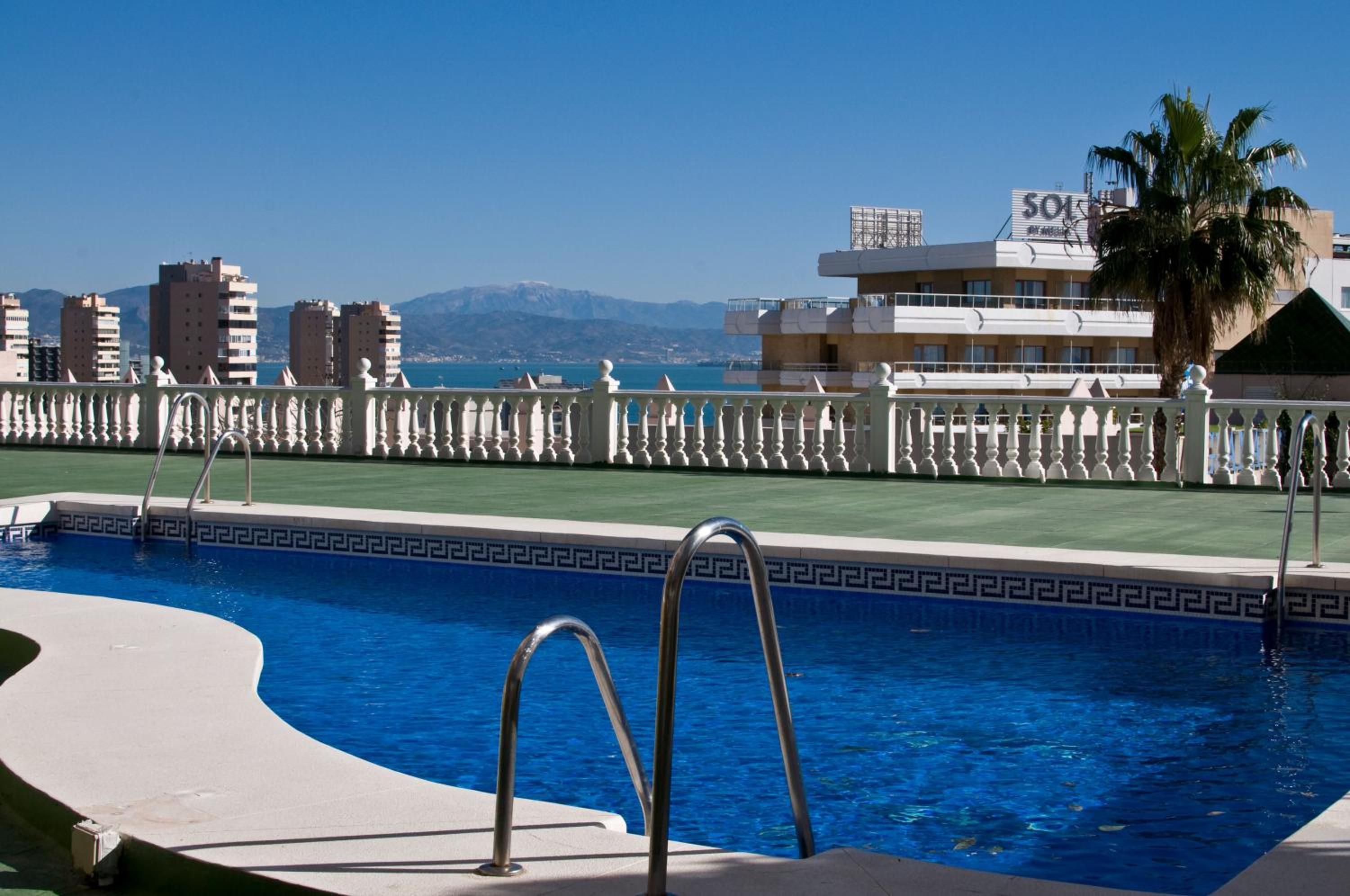 Stunning studio.Seaview with balcony and pool.