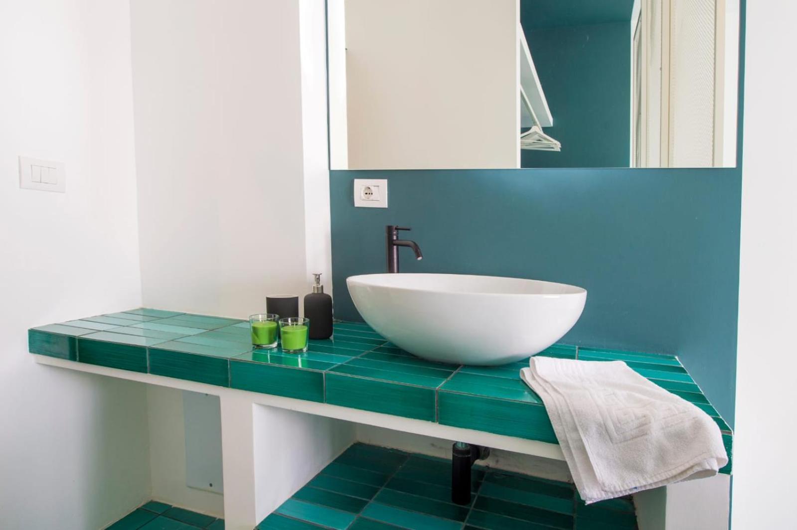 Ninina Boutique Suites photo 2