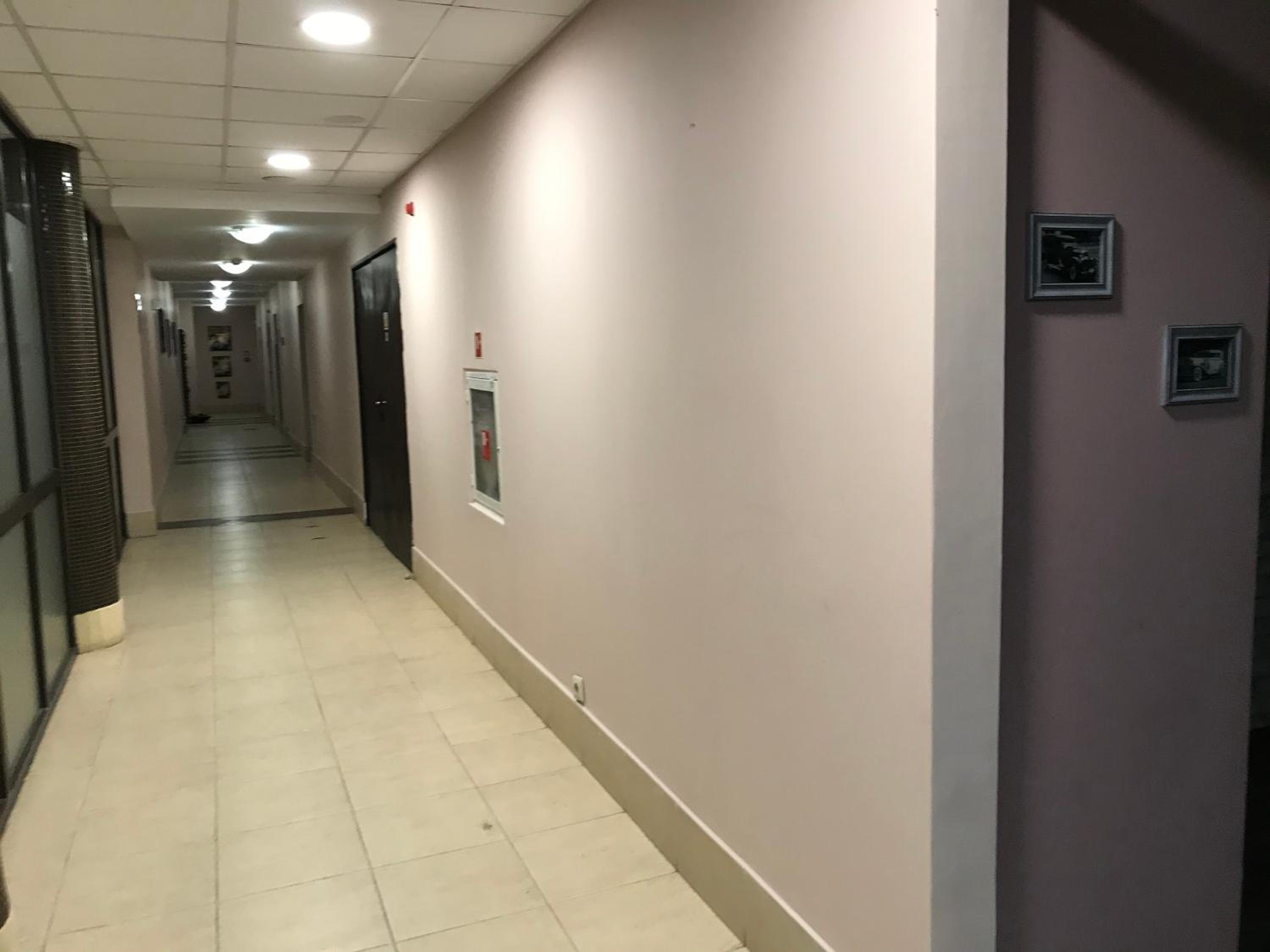 Exclusive two-floor 3-bedrooms apartment on the top floor