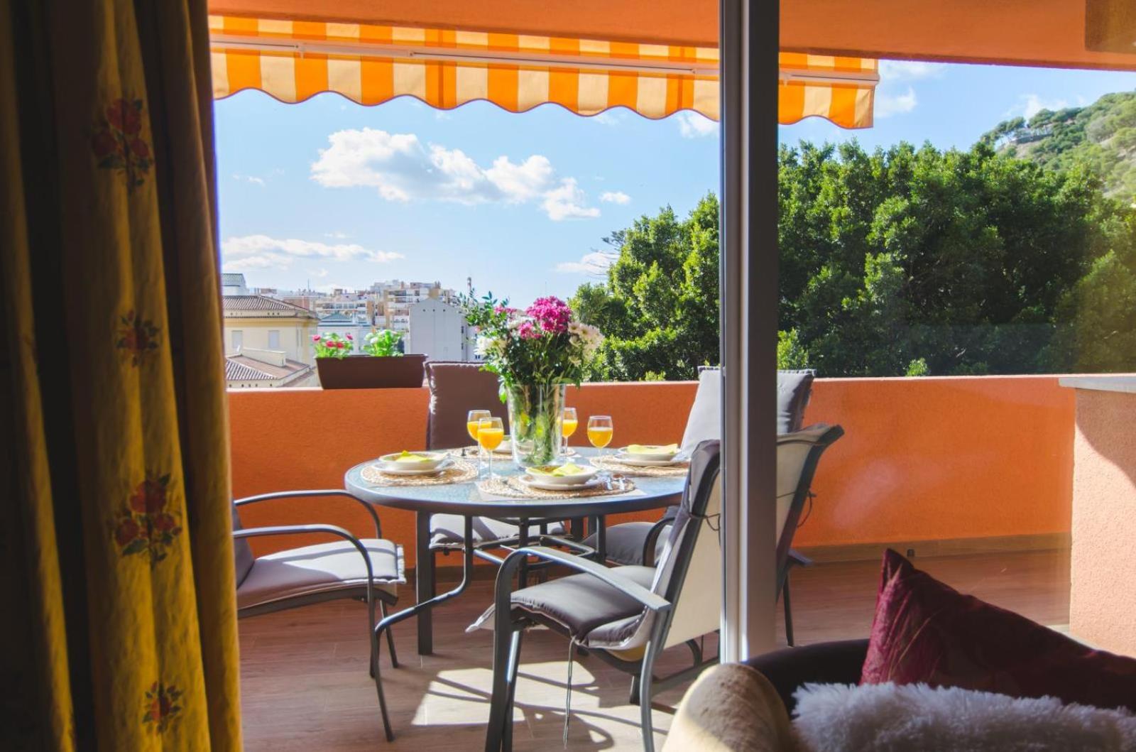 Malaga Center Flat Beach & Terrace