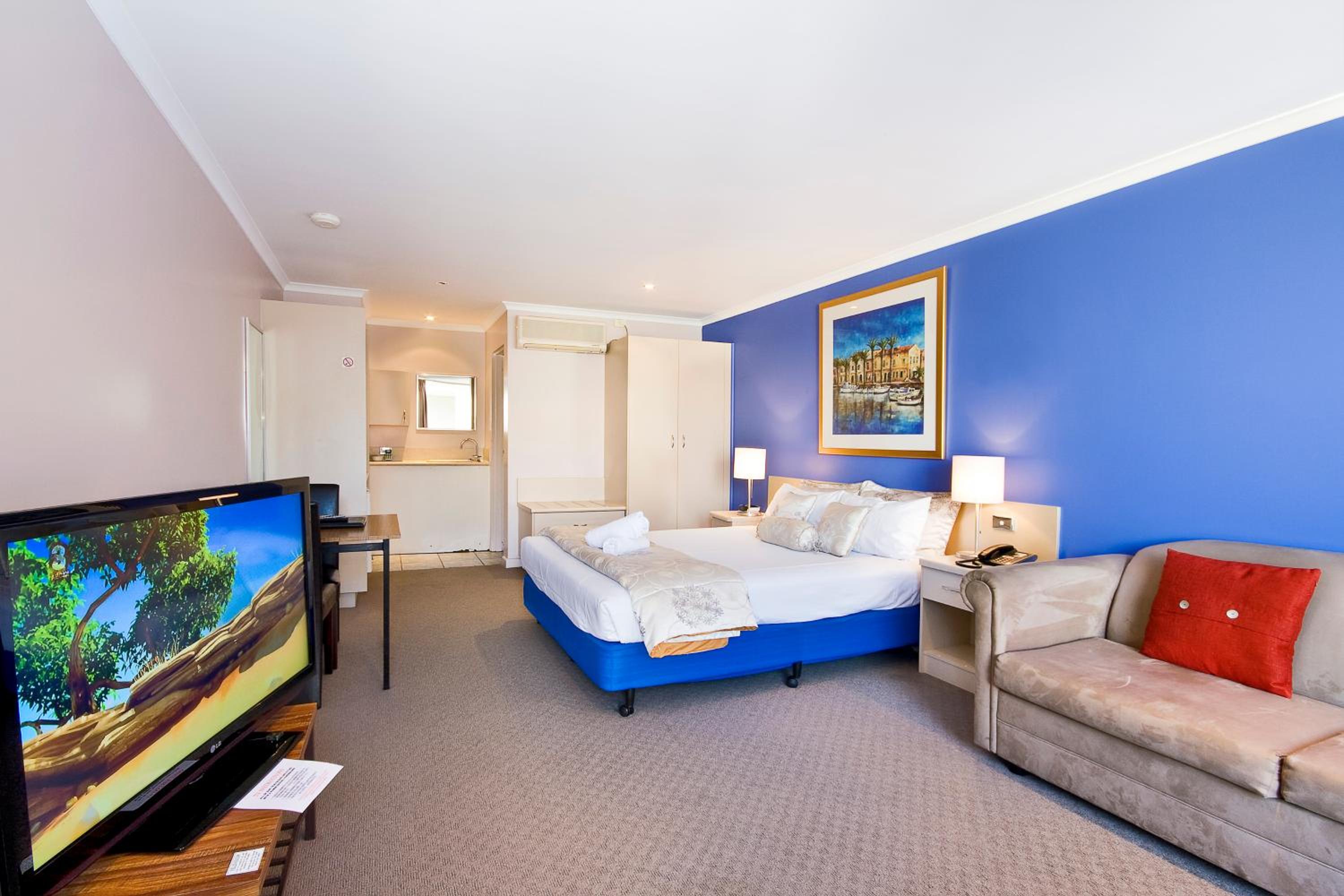 The Sandridge Motel