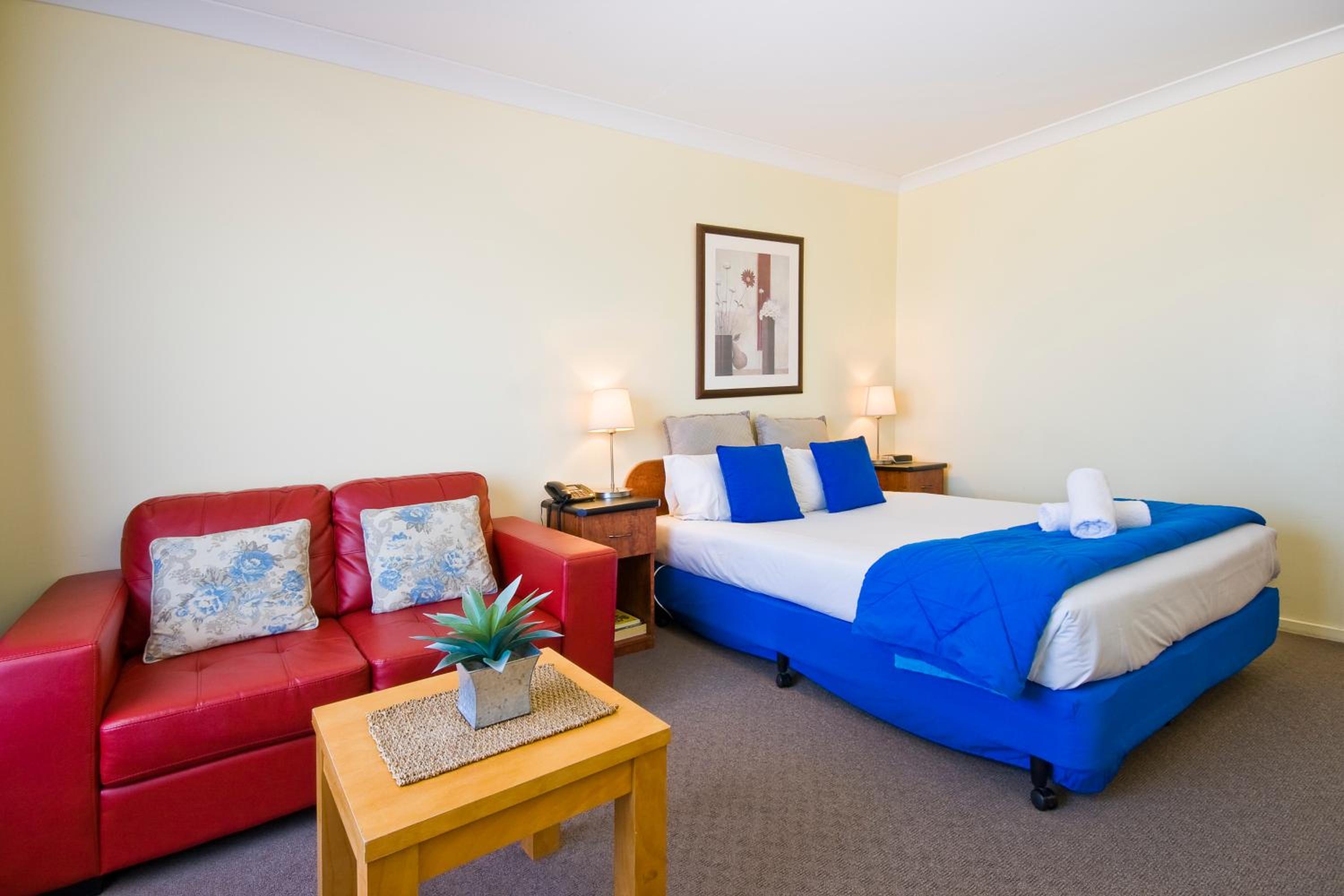 The Sandridge Motel