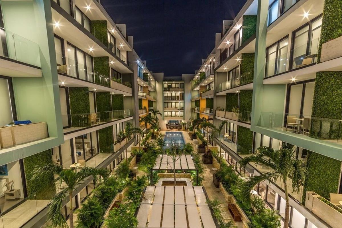 Menesse the City by Casago