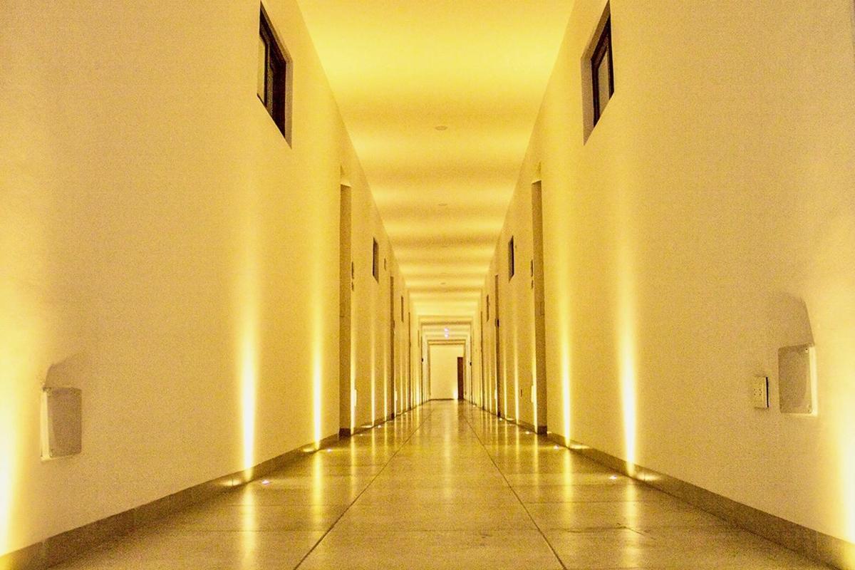 Menesse the City by Casago