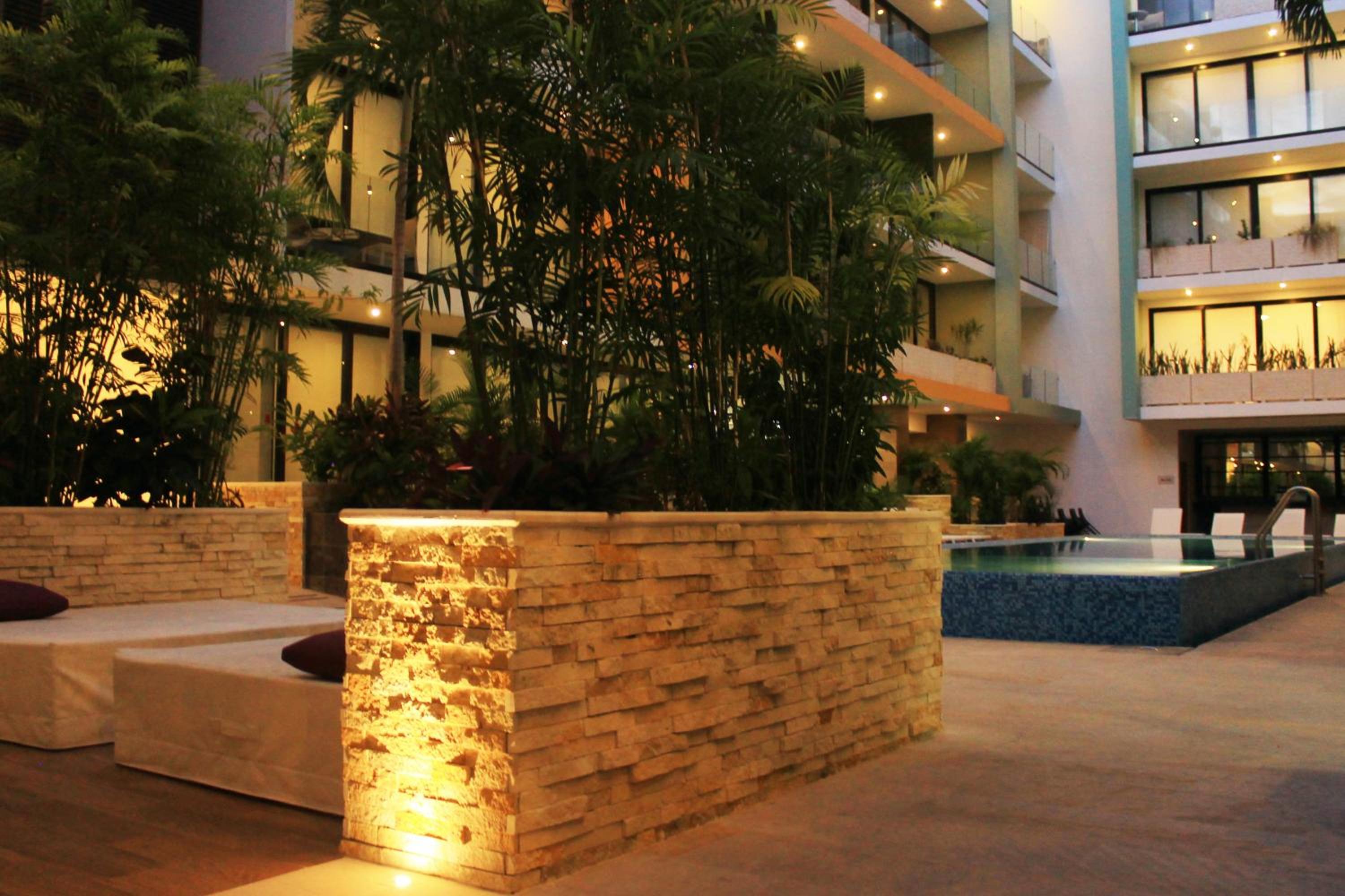 Menesse the City by Casago