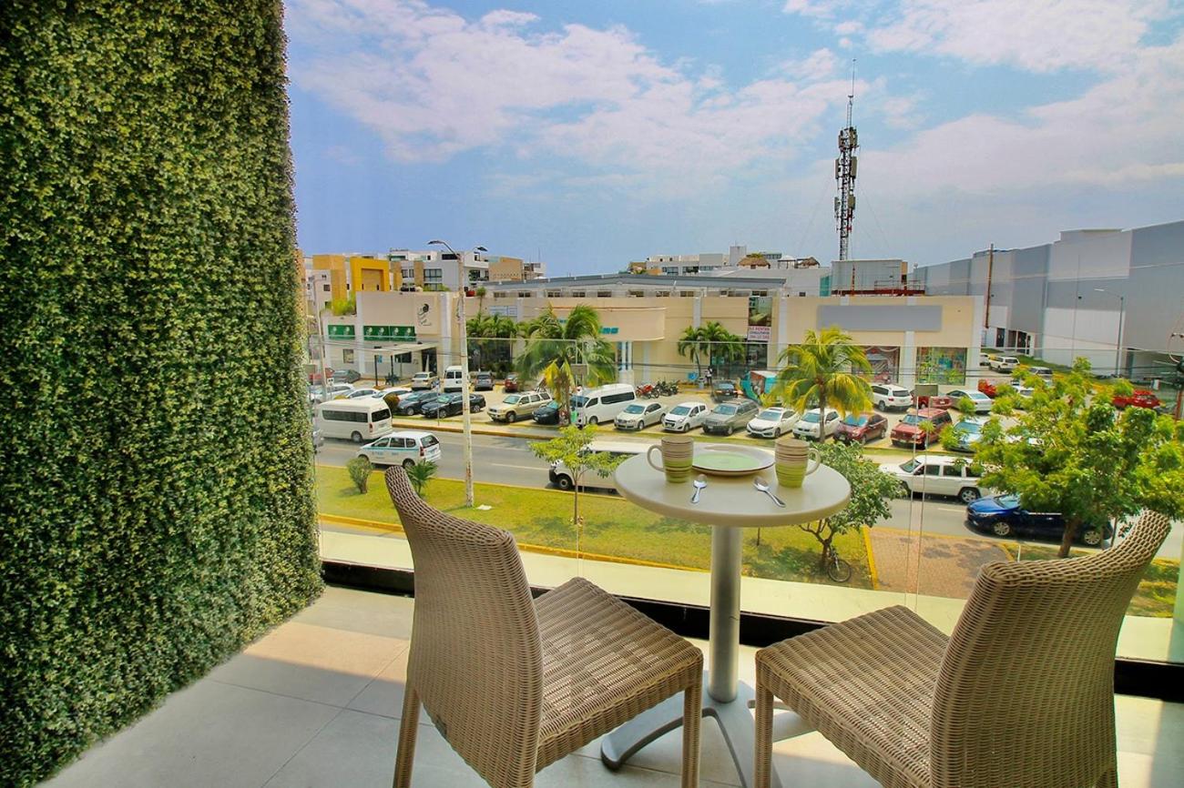 Menesse the City by Casago