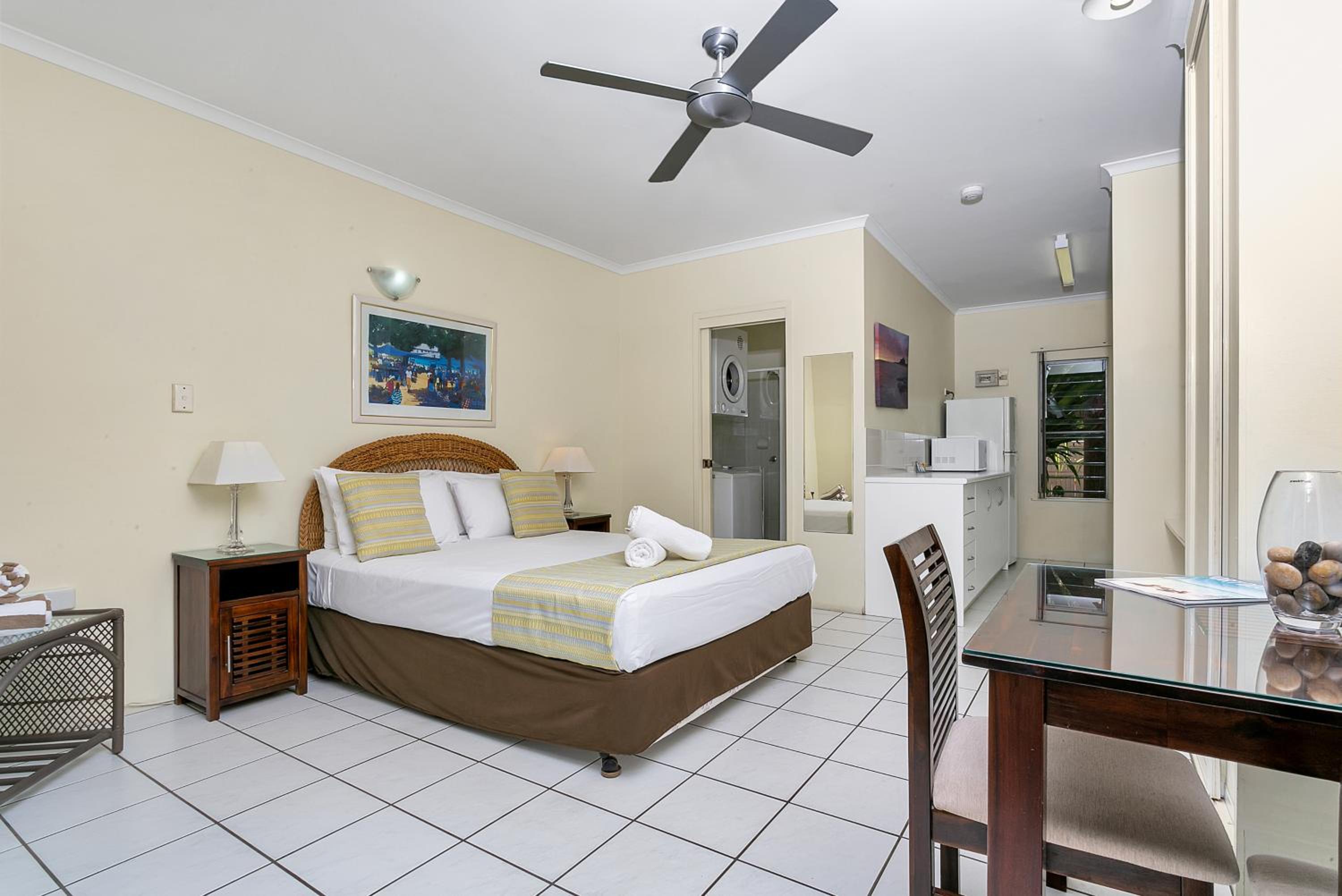 Seascape Holidays at The Queenslander view 3