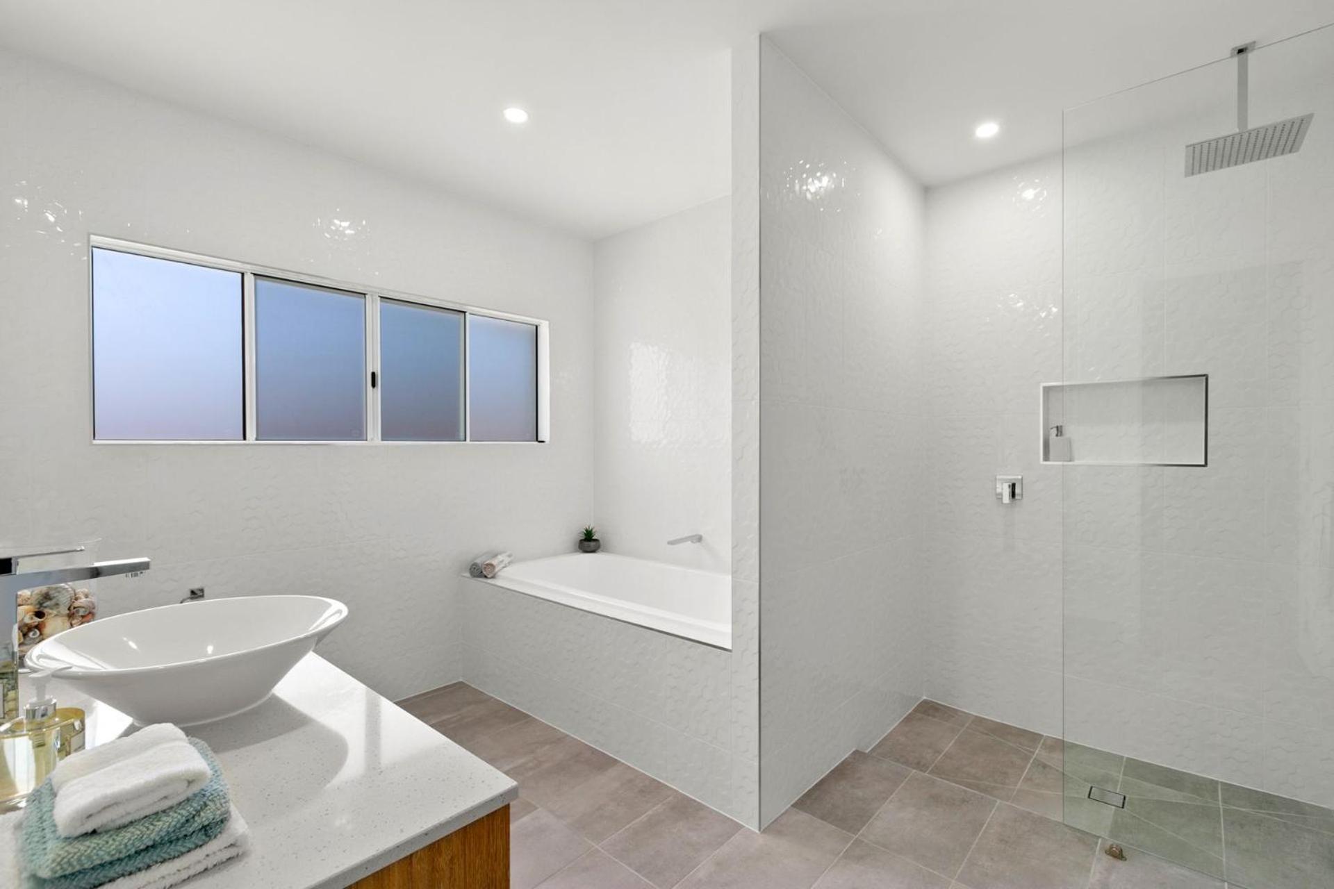 Trinity Beach Vacations - Blue Lagoon Resort - Property Image 19