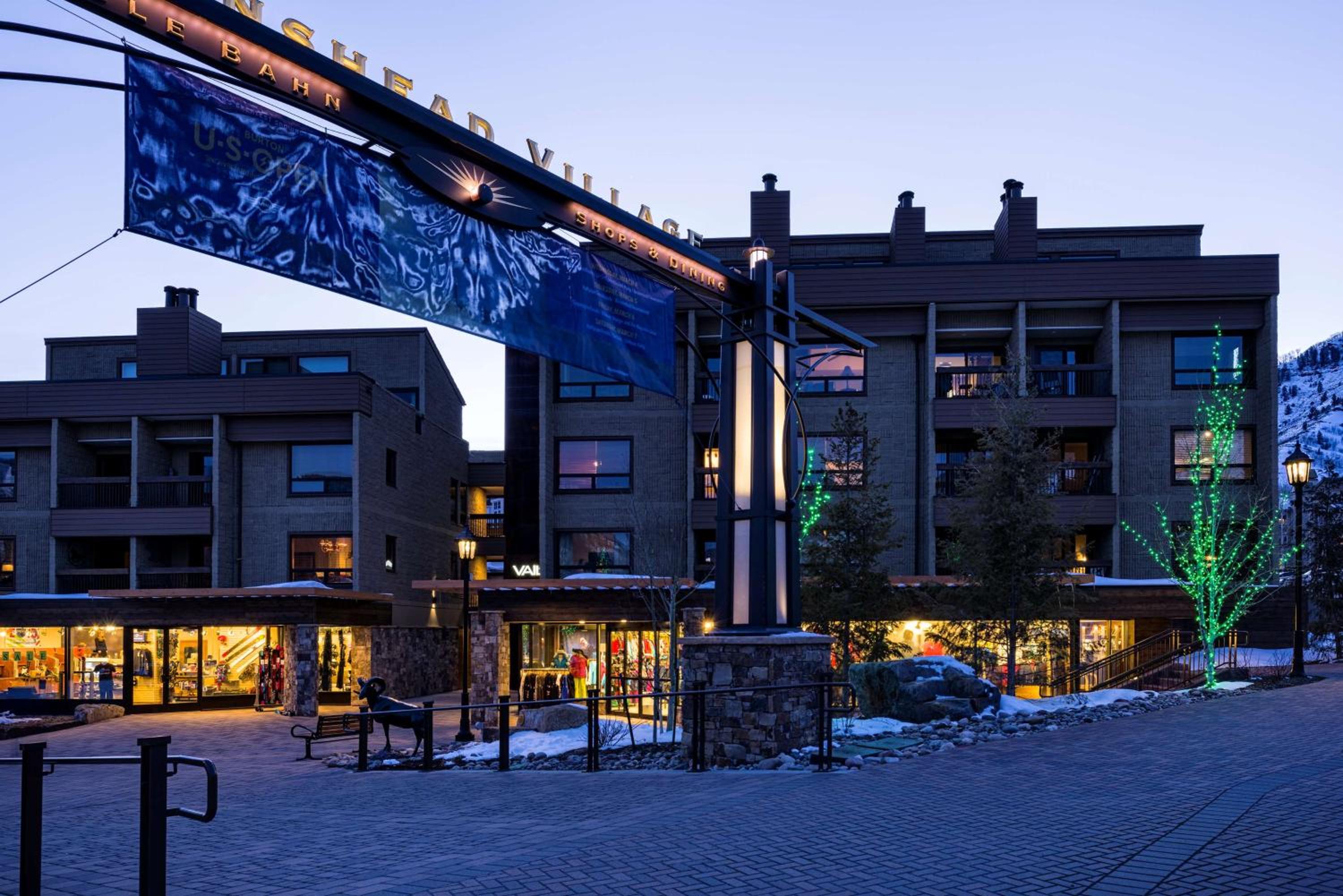 Hotel Vail 21 - CoralTree Residence Collection - Image 1