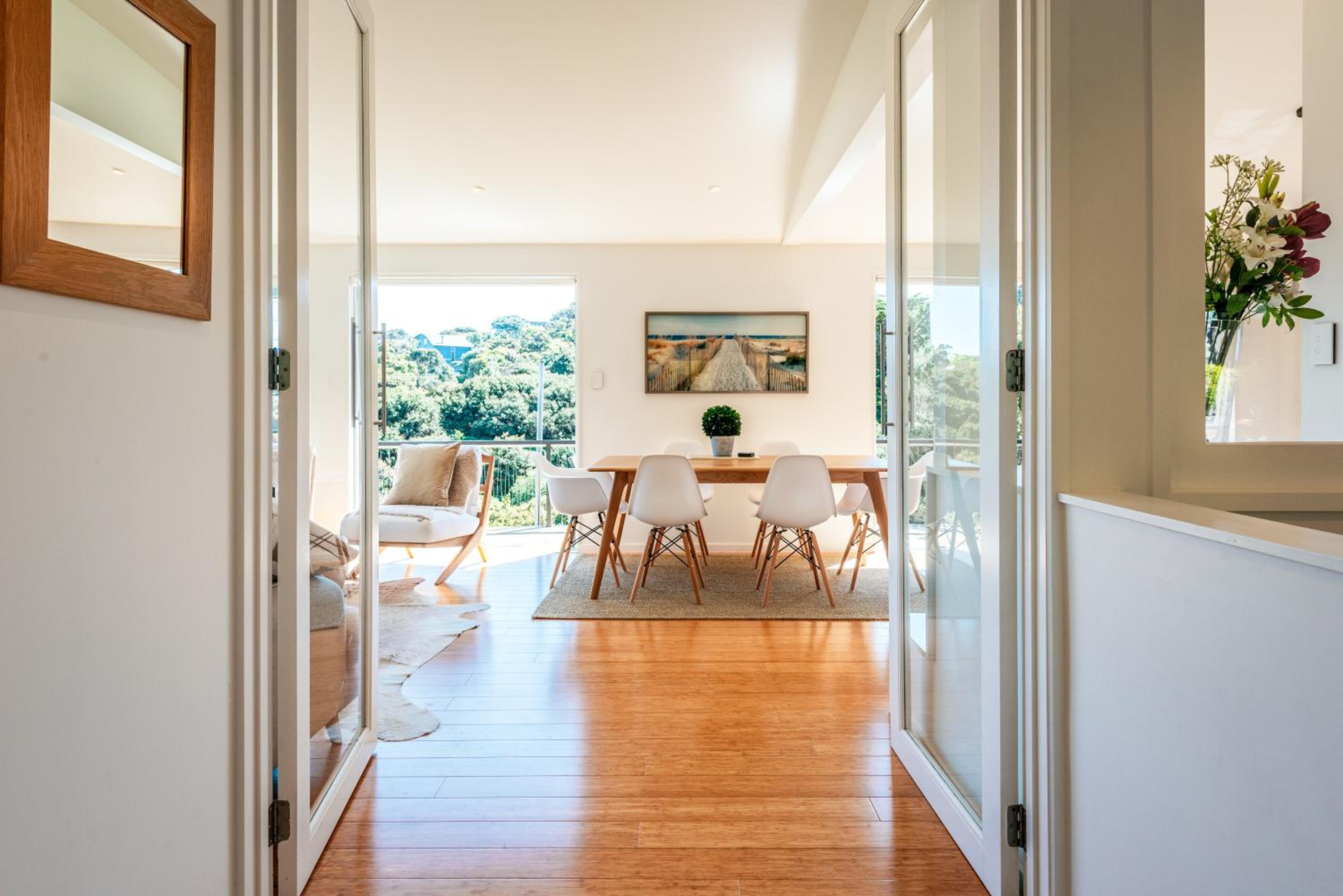 Te Kohanga, Oneroa view 2