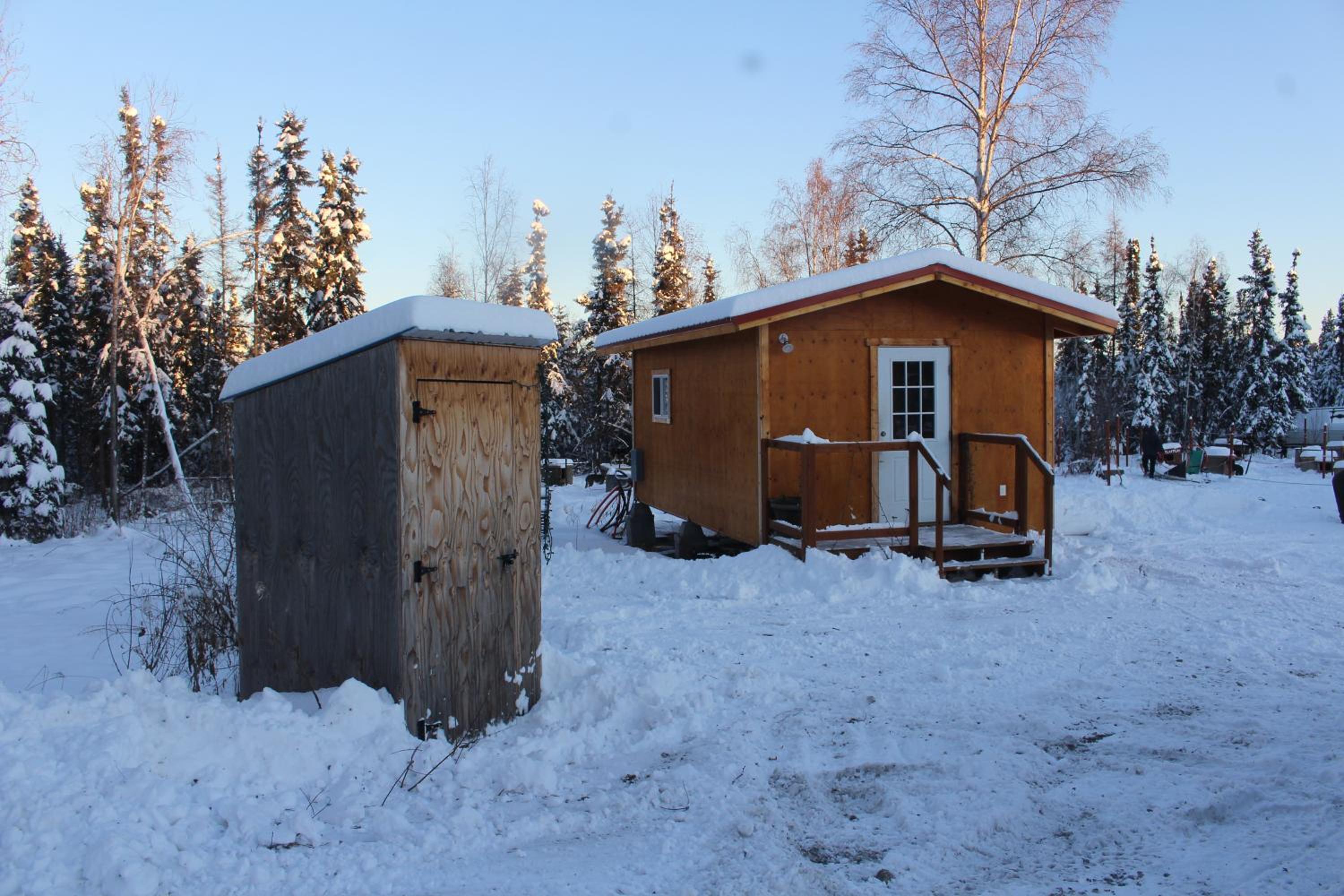 Alaskan Adventure Dry Cabins view 4