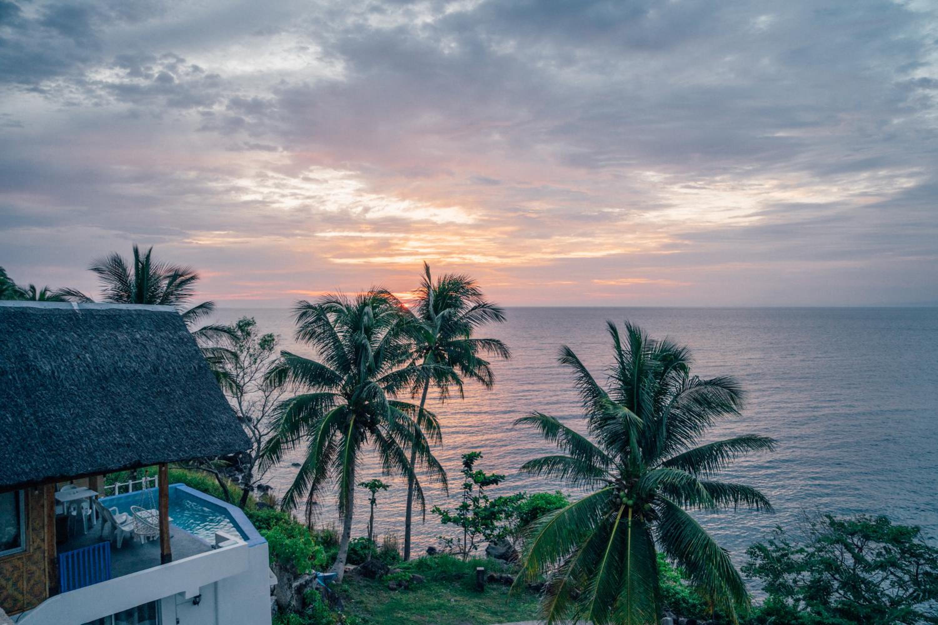 Bintana Sa Paraiso
