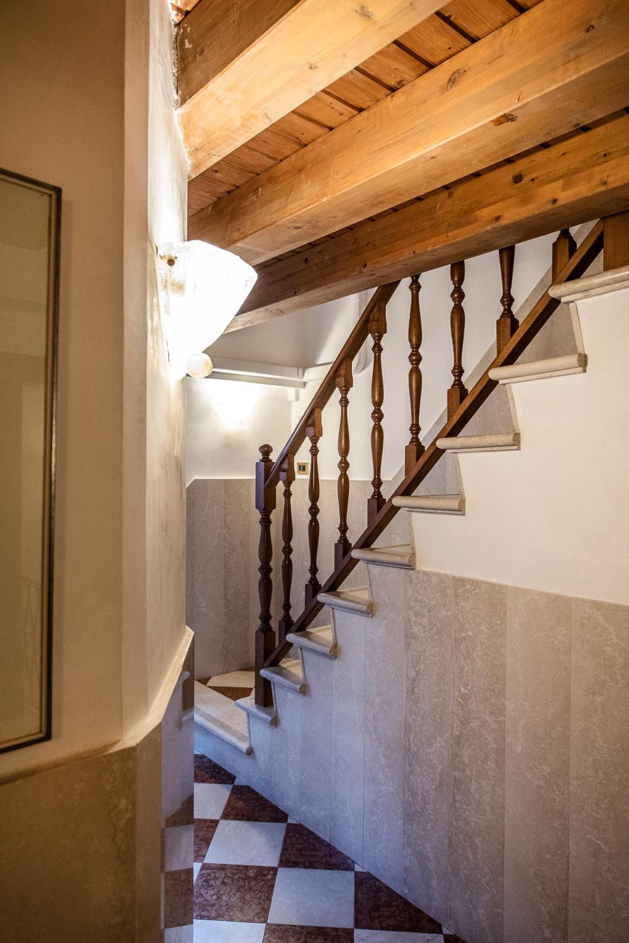 Anzolo Palace - Rooms & Apartments