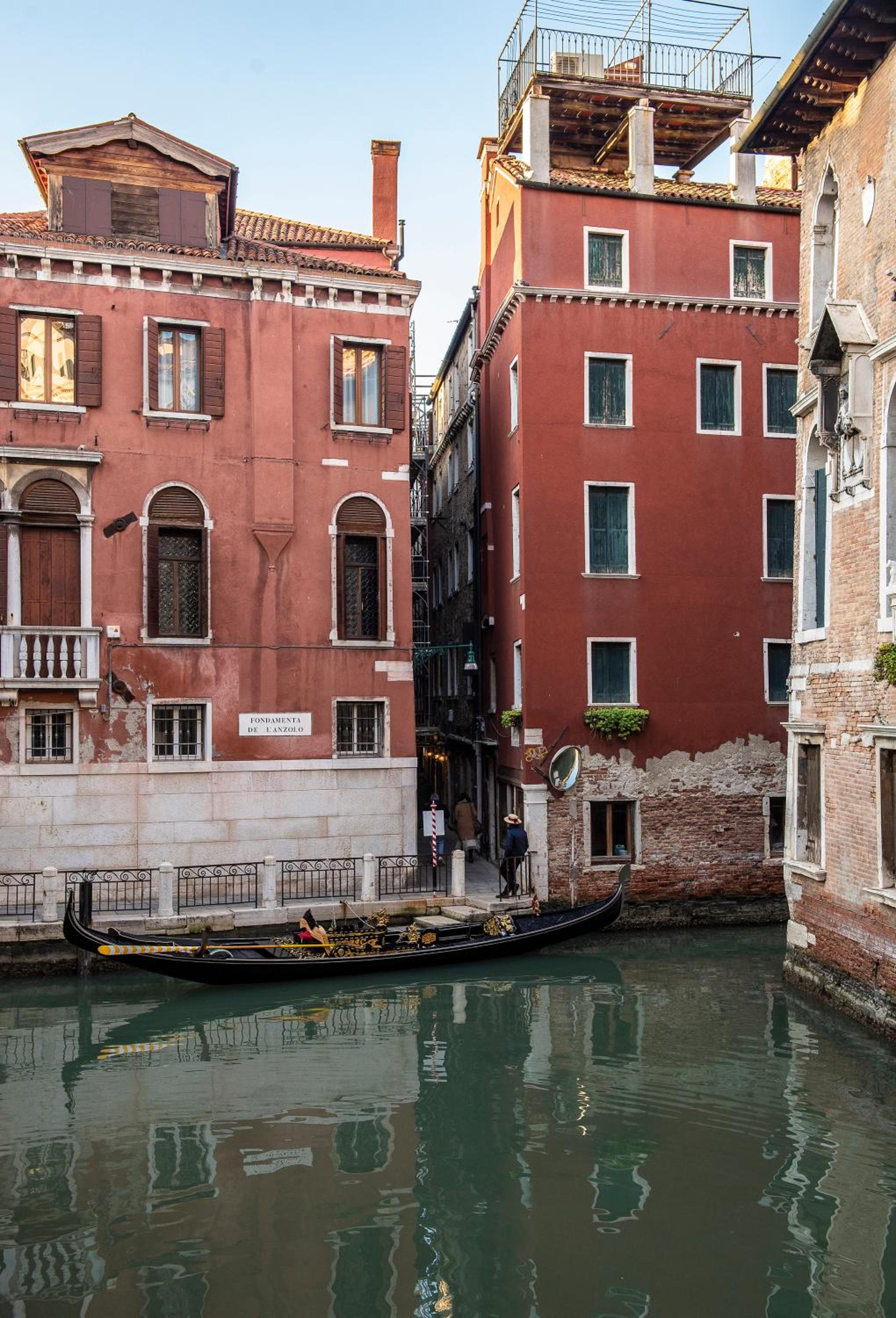 Anzolo Palace - Rooms & Apartments