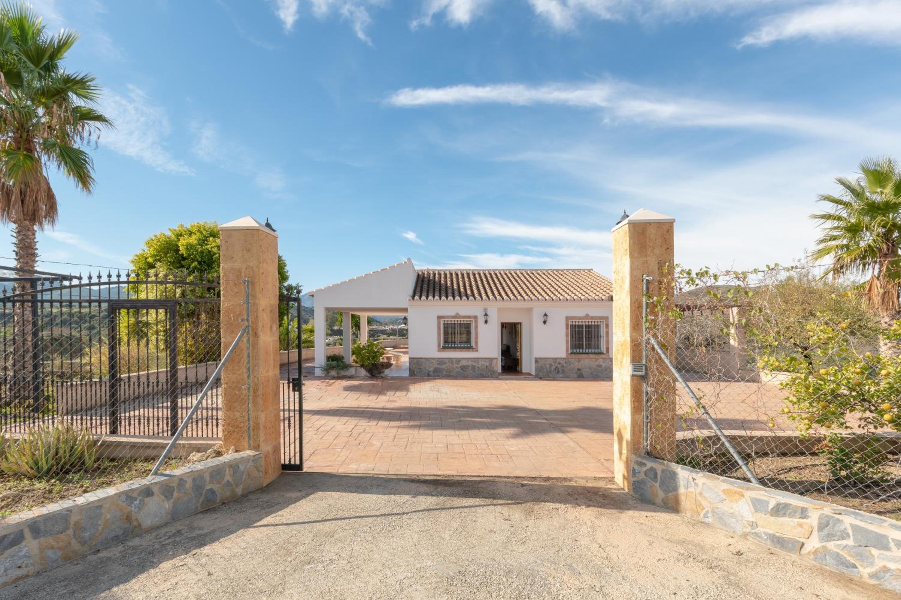 Chalet andaluz Los Alberos view 5