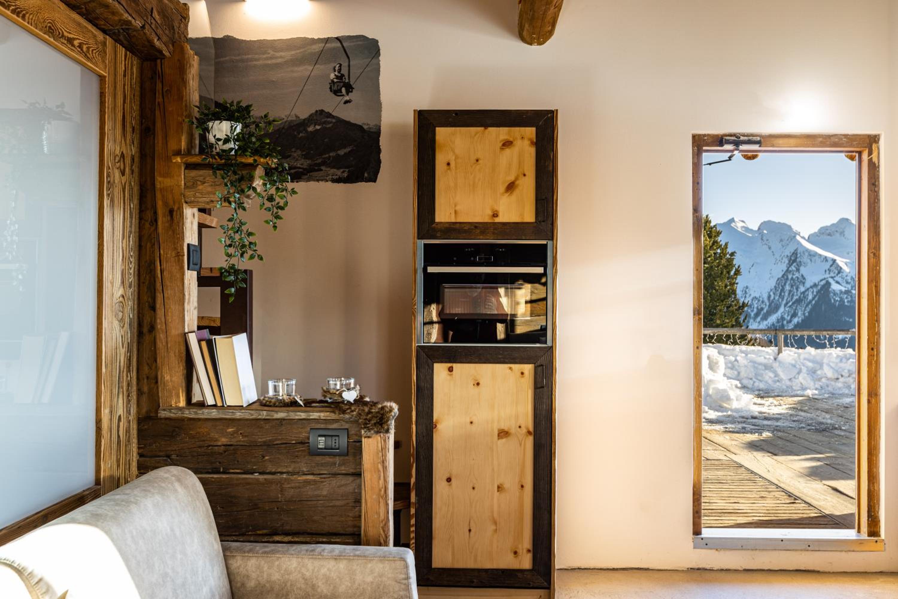 Luxury Wellness Lusiaski view 3