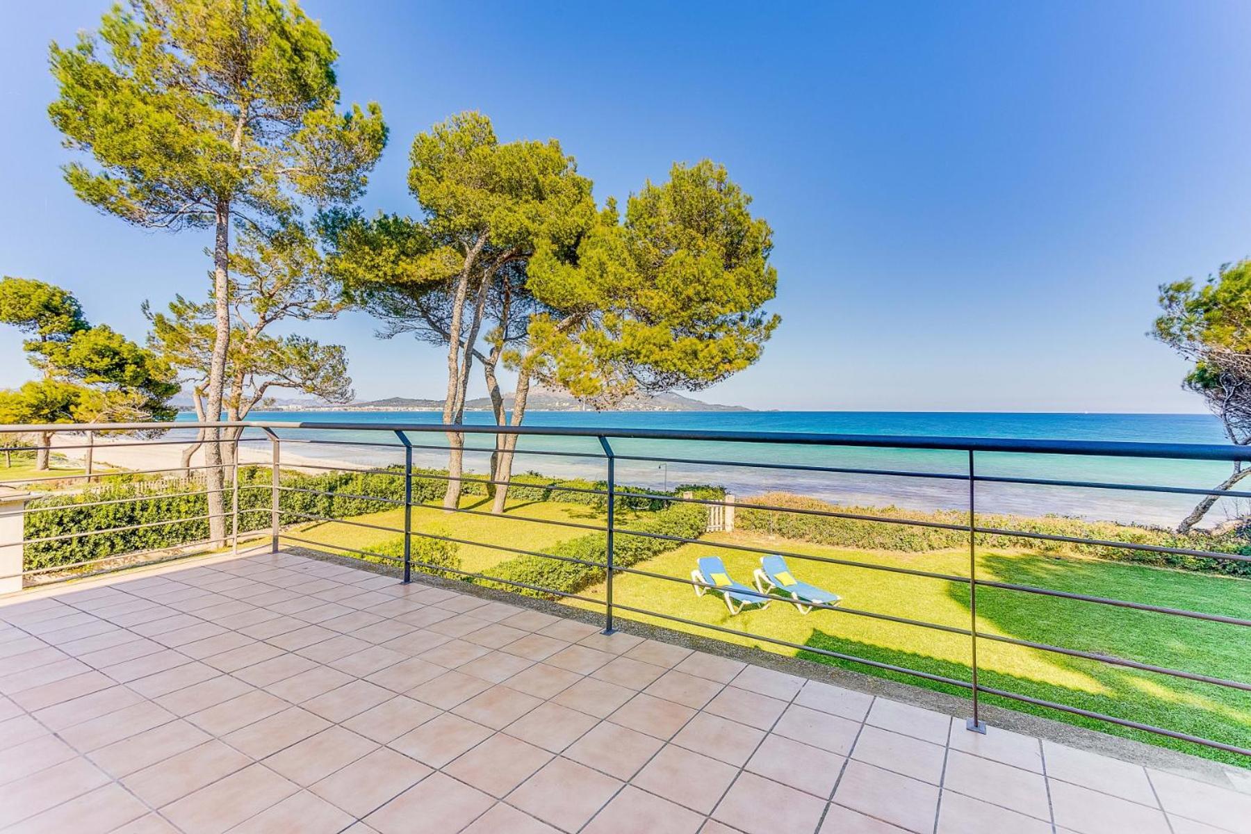 Villa de les Aguiles