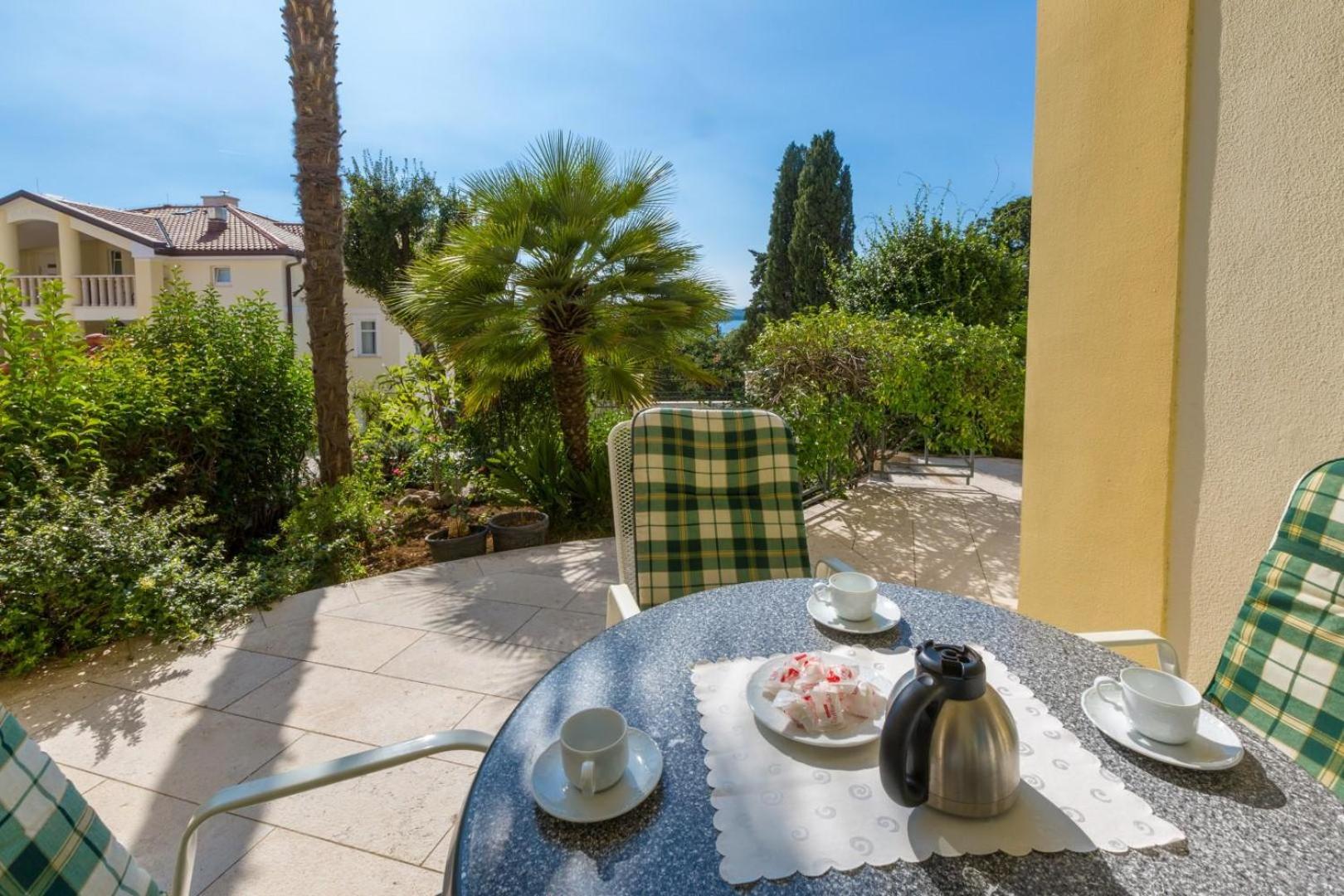 VILLA ROZA view 4