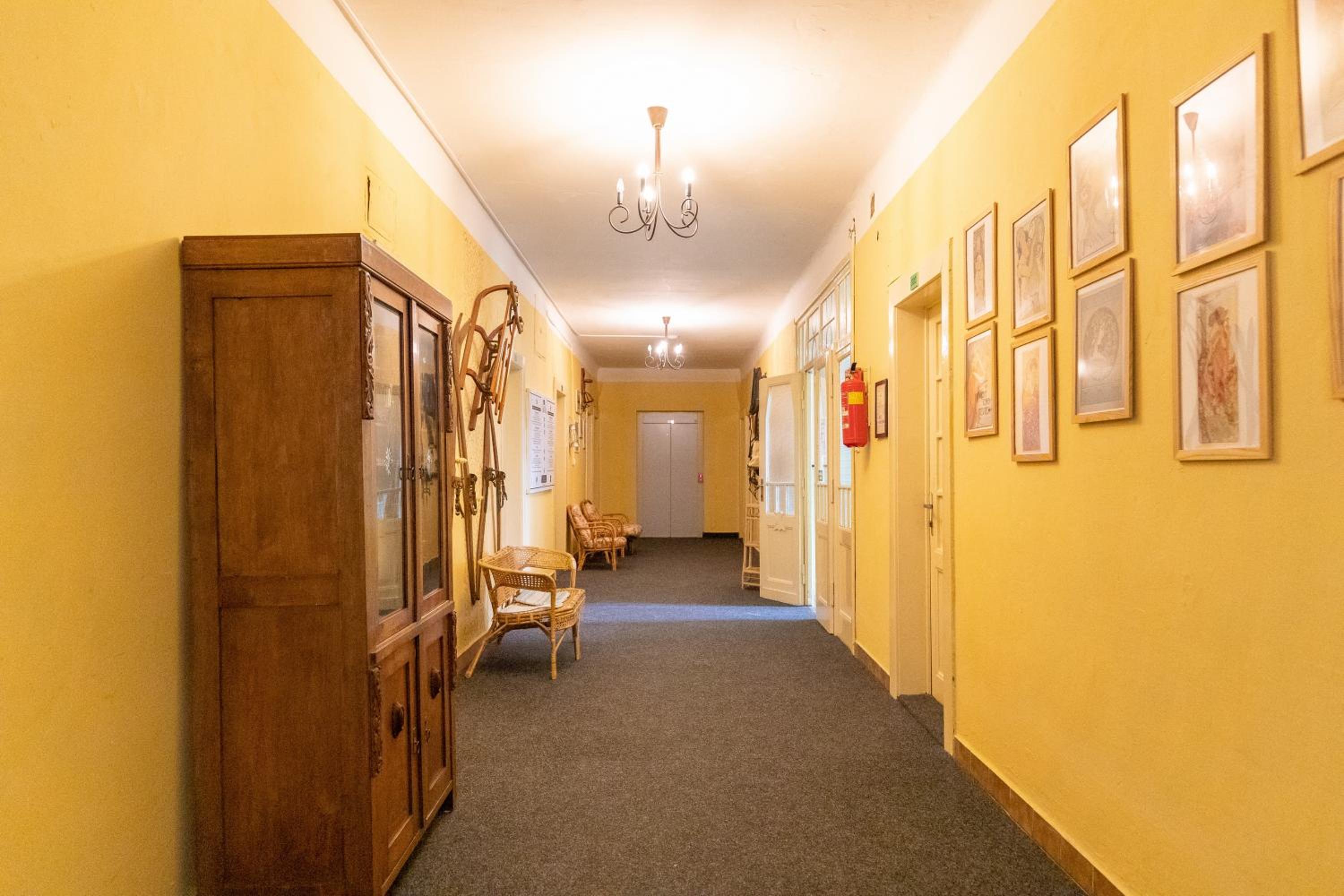 Hostel Dakura