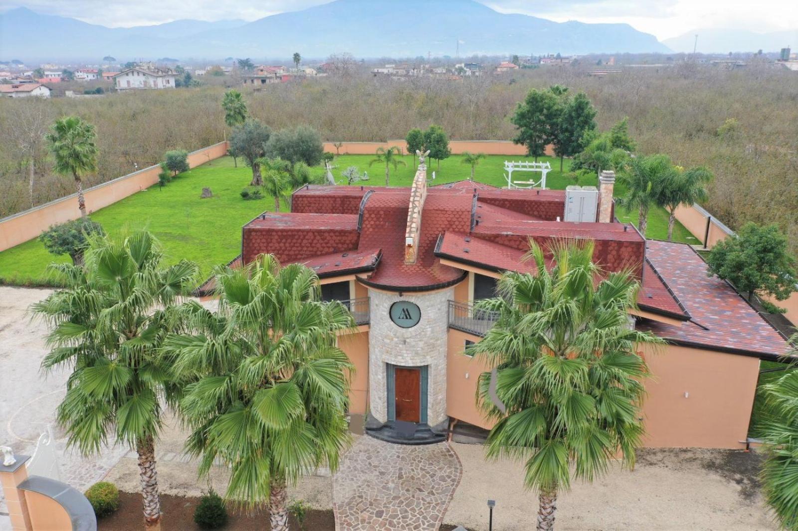 Villa Arya