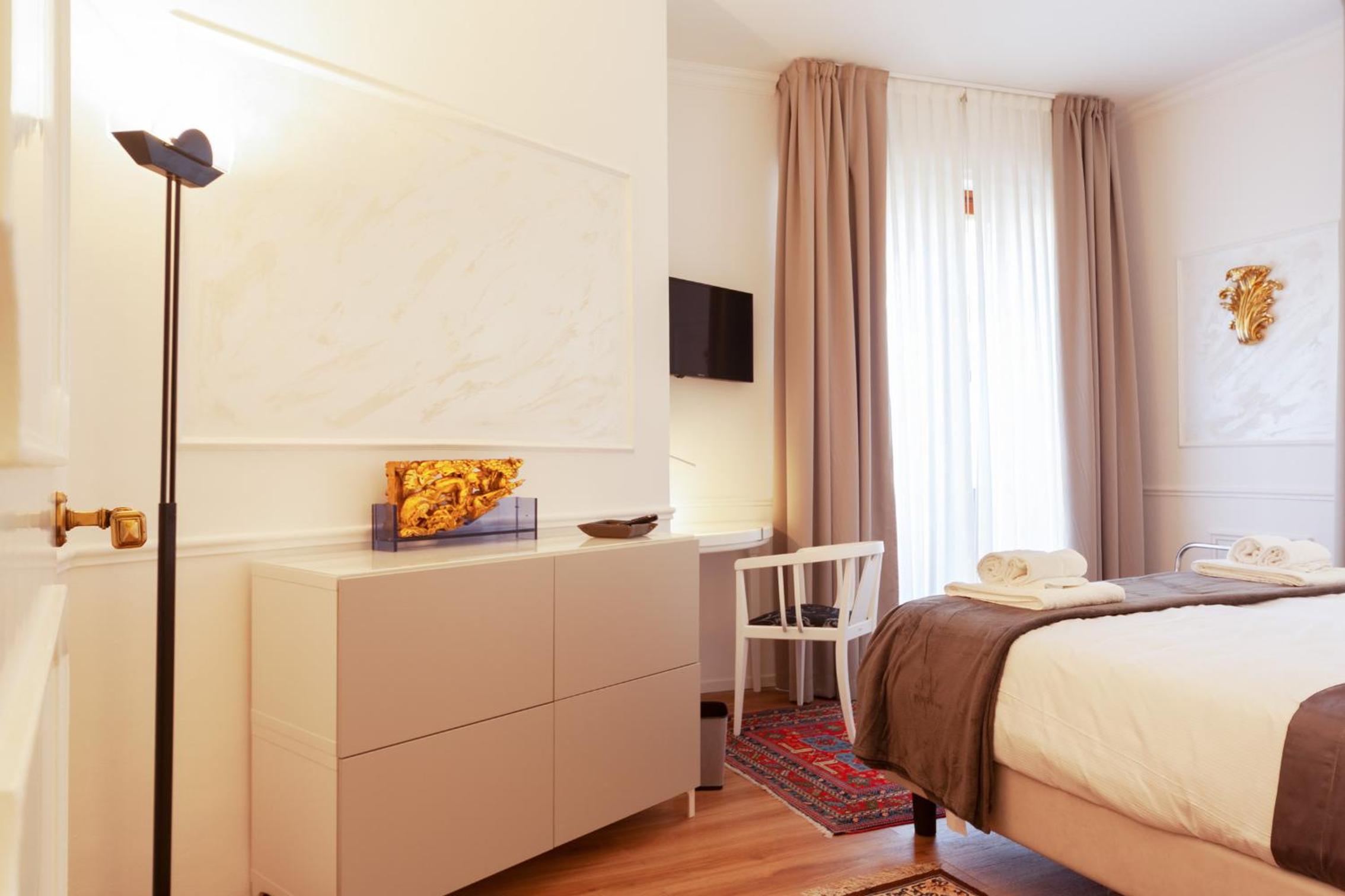 Ponte Vecchio Luxury Penthouse