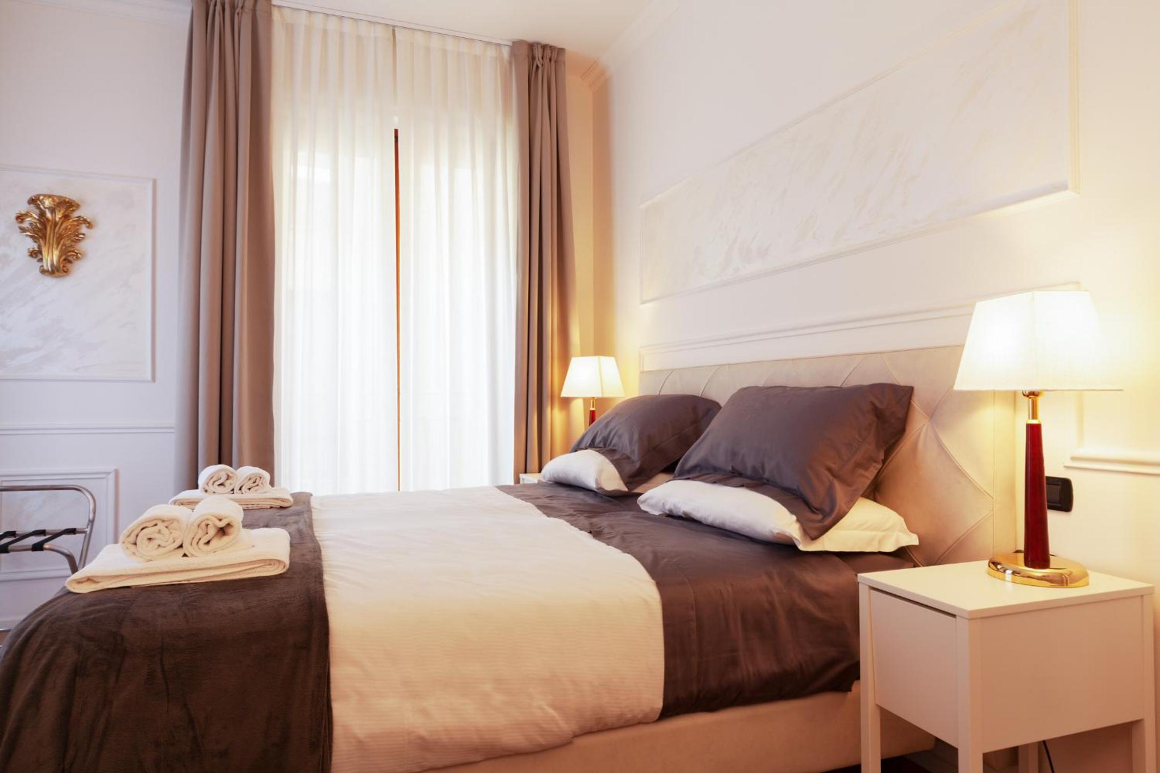 Ponte Vecchio Luxury Penthouse