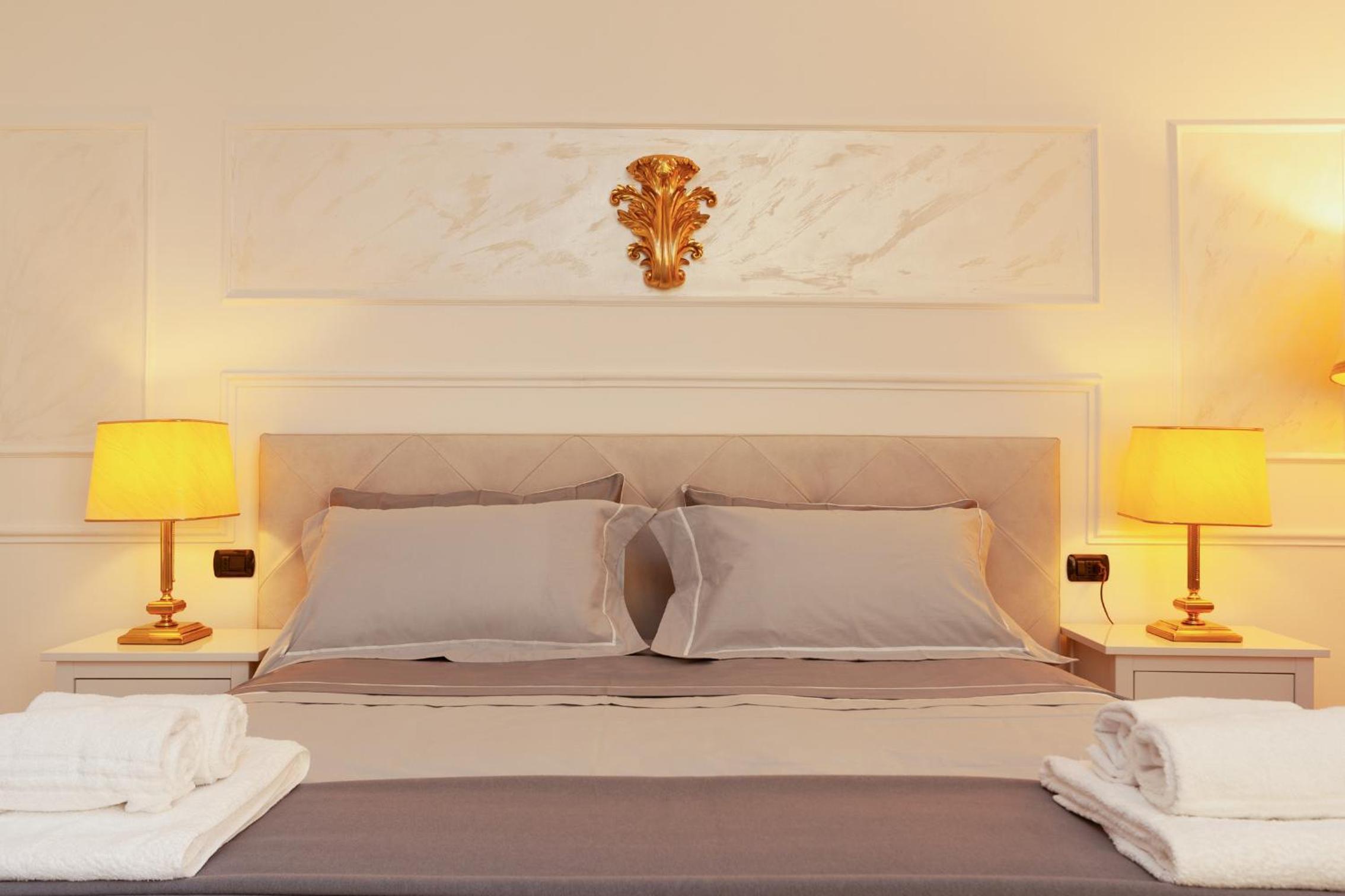Ponte Vecchio Luxury Penthouse