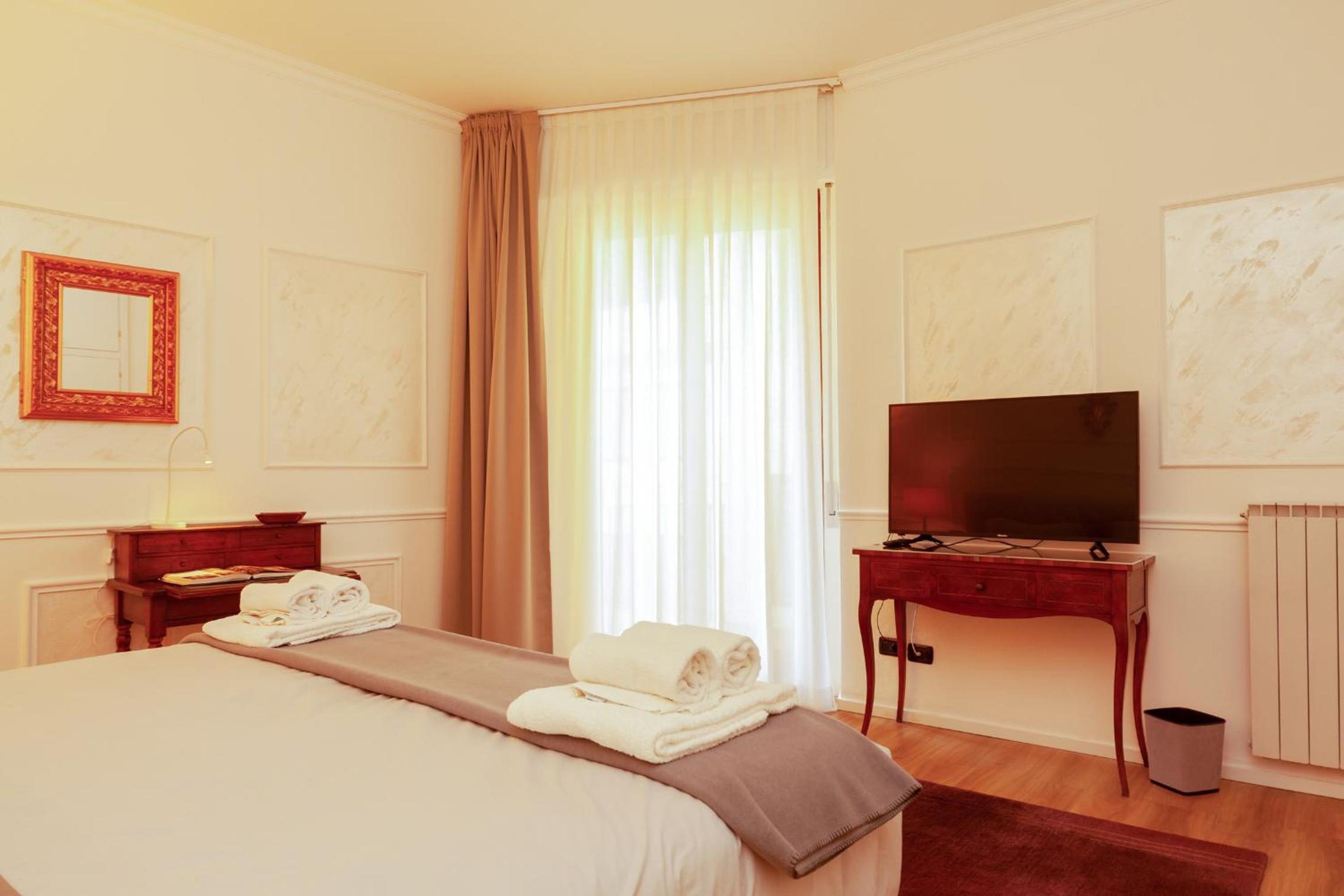 Ponte Vecchio Luxury Penthouse